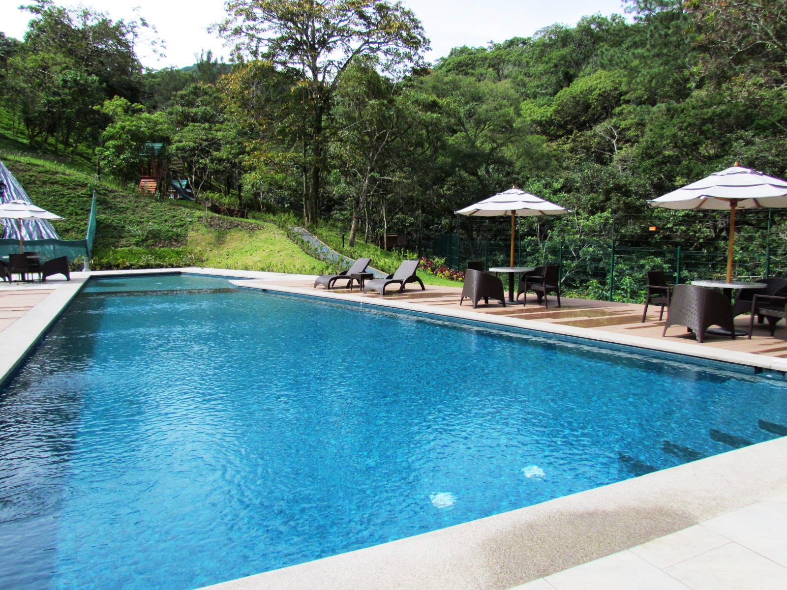 2 bed Apartment For Sale in Escazu, San Jose - thumb 3