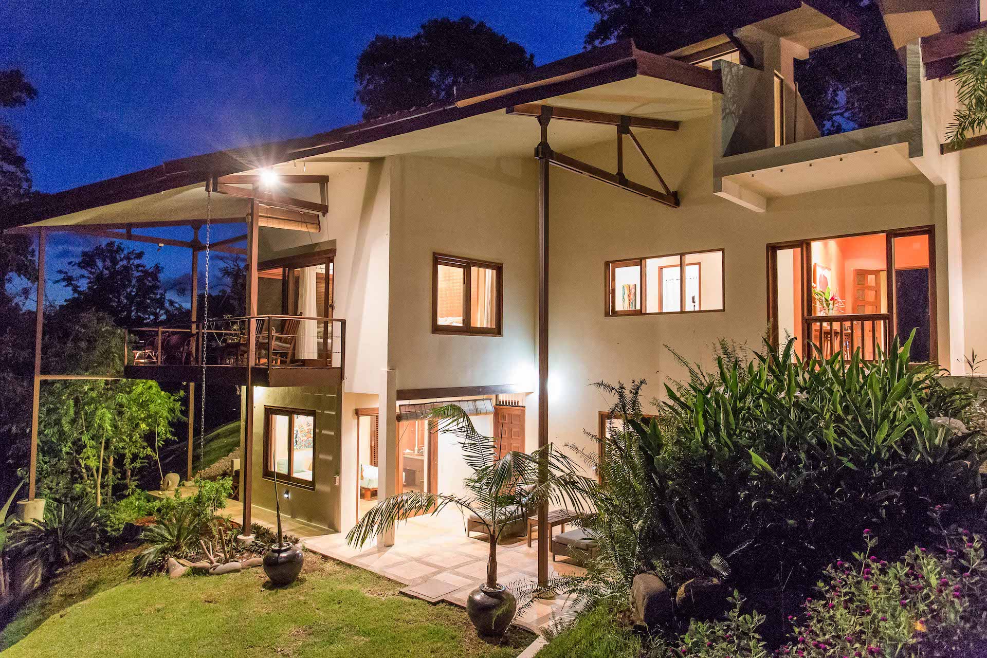 4 bed Single Family Homes For Sale in Uvita, Puntarenas - thumb 8