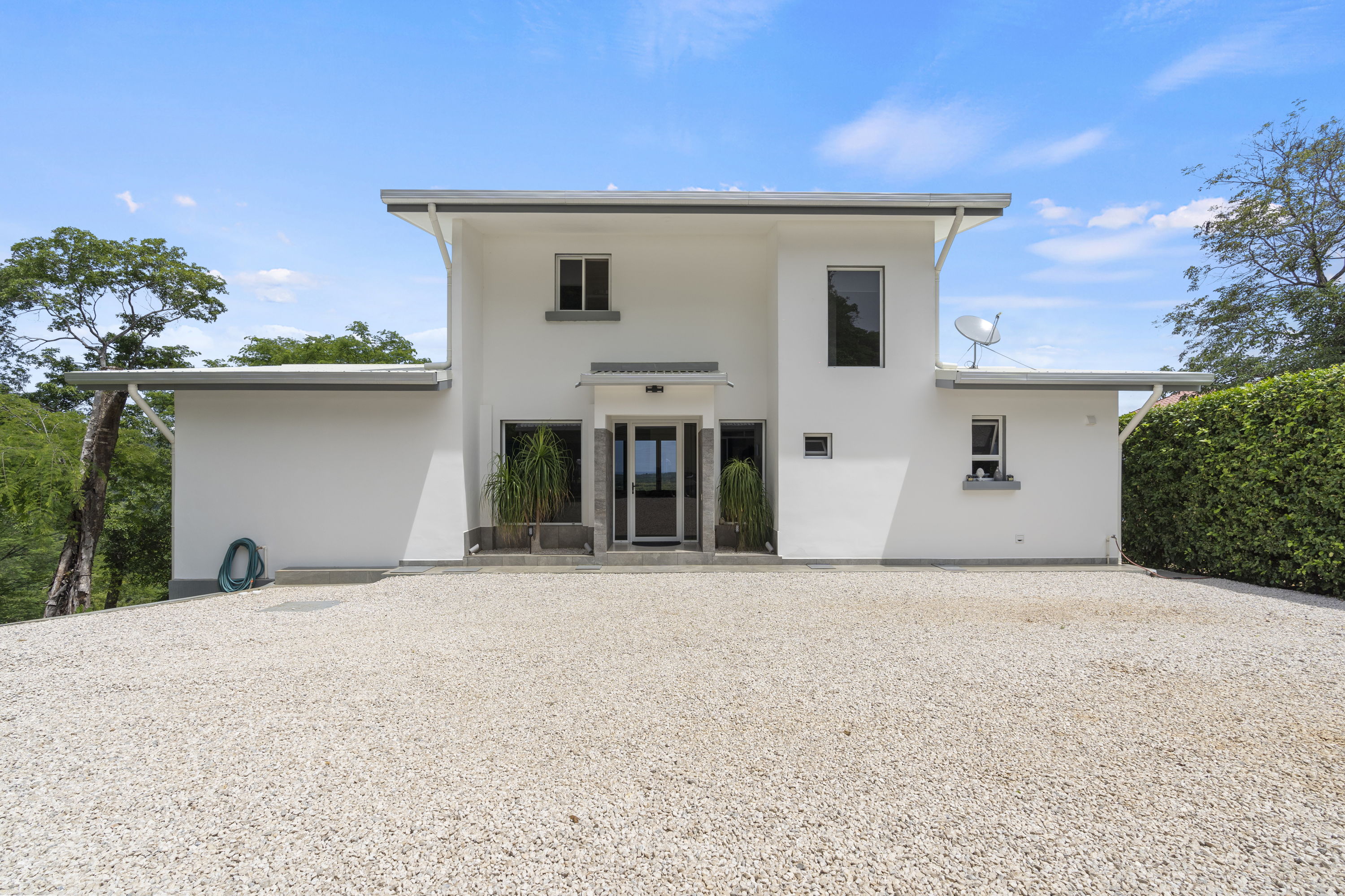 5 bed Single Family Homes For Sale in Avellanas, Guanacaste - thumb 6