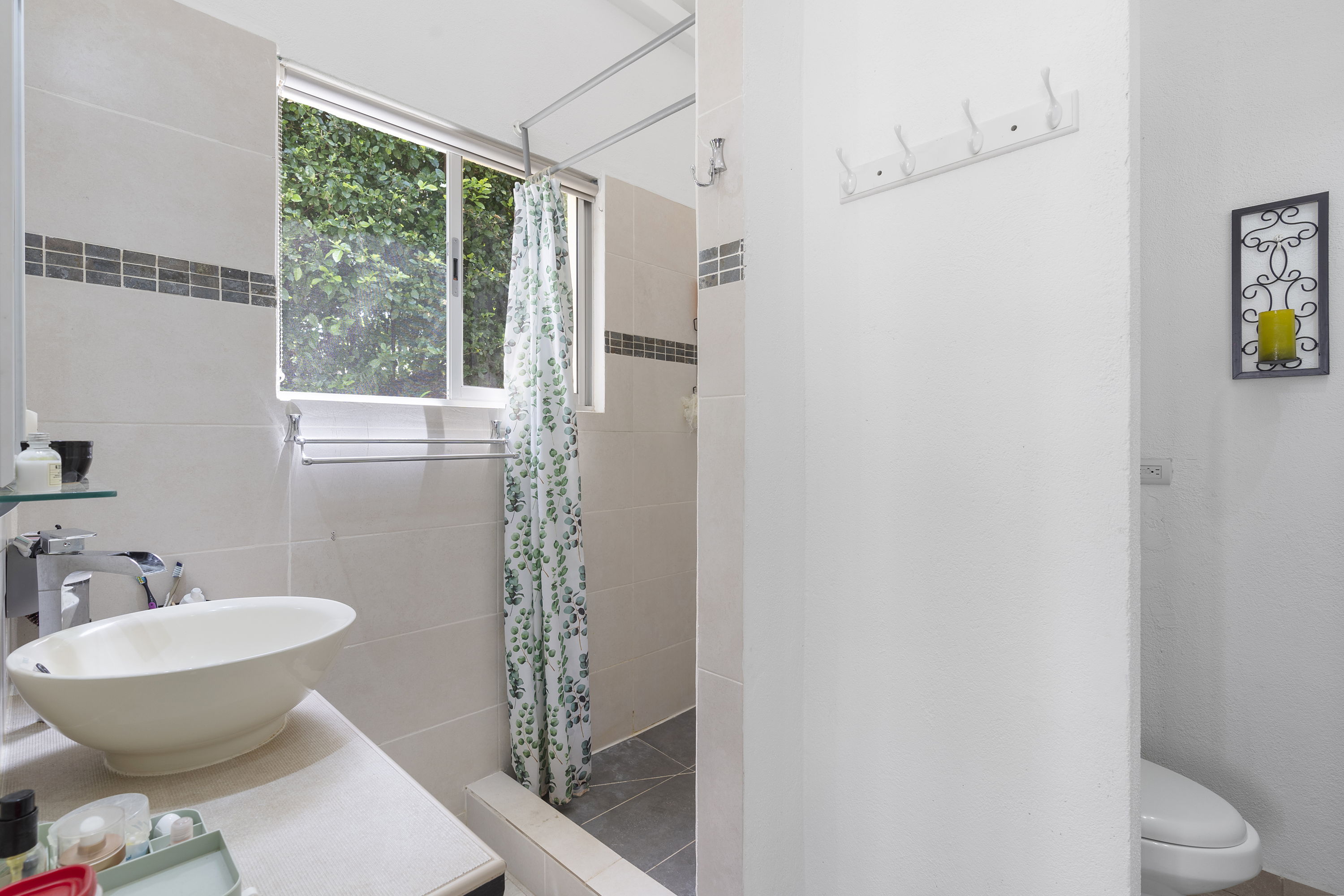 5 bed Single Family Homes For Sale in Avellanas, Guanacaste - thumb 14