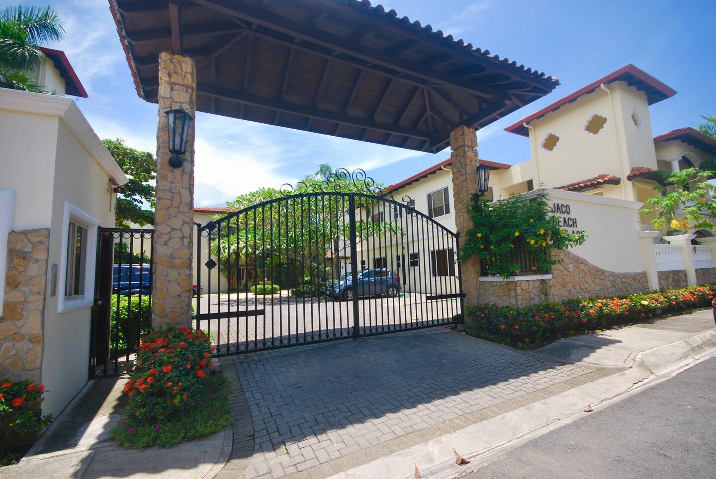 3 bed Condo For Rent in Jaco, Puntarenas - thumb 9