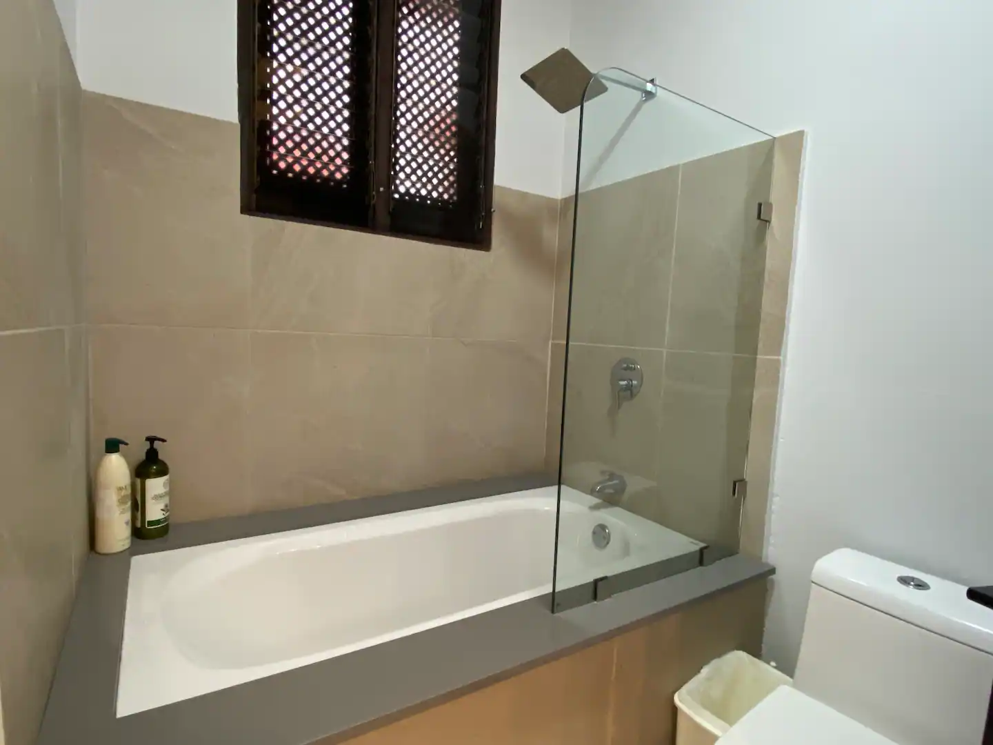 2 bed Condo For Rent in Jaco, Puntarenas - thumb 10