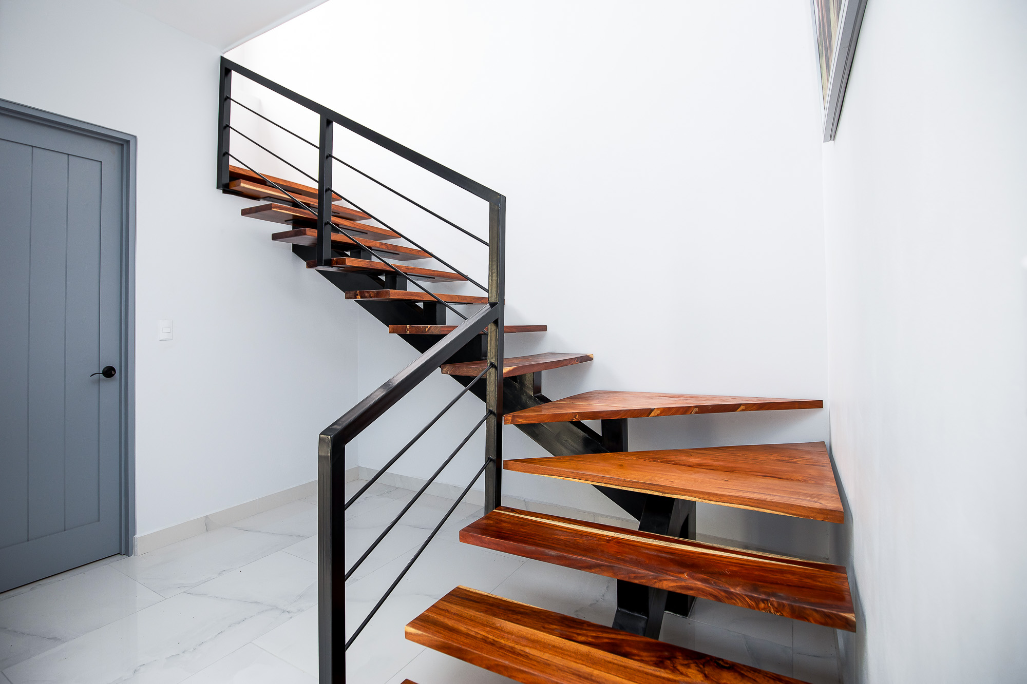 3 bed Single Family Homes For Sale in Manuel Antonio, Puntarenas - thumb 6