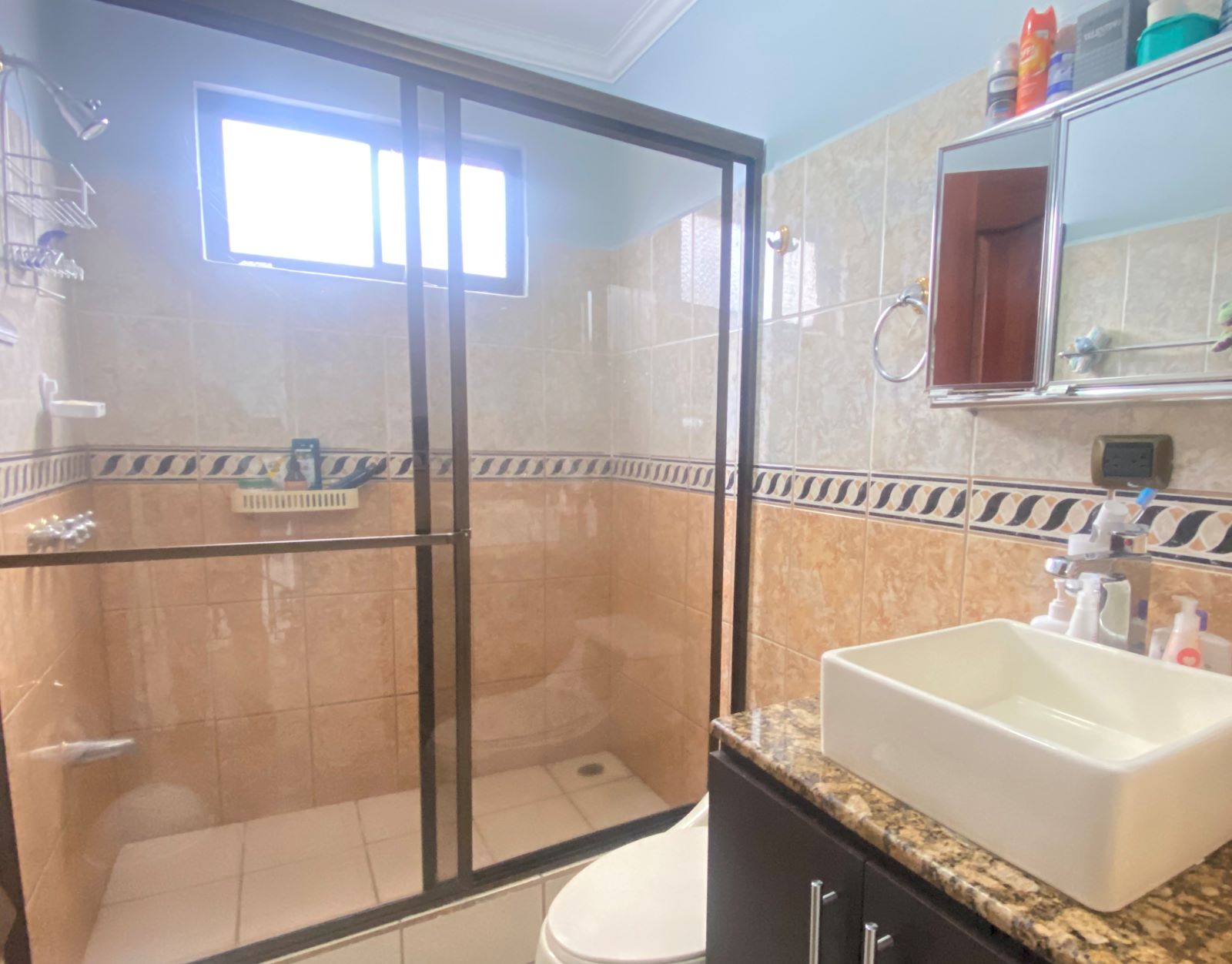 3 bed Single Family Homes For Rent in Santa Ana, San Jose - thumb 10