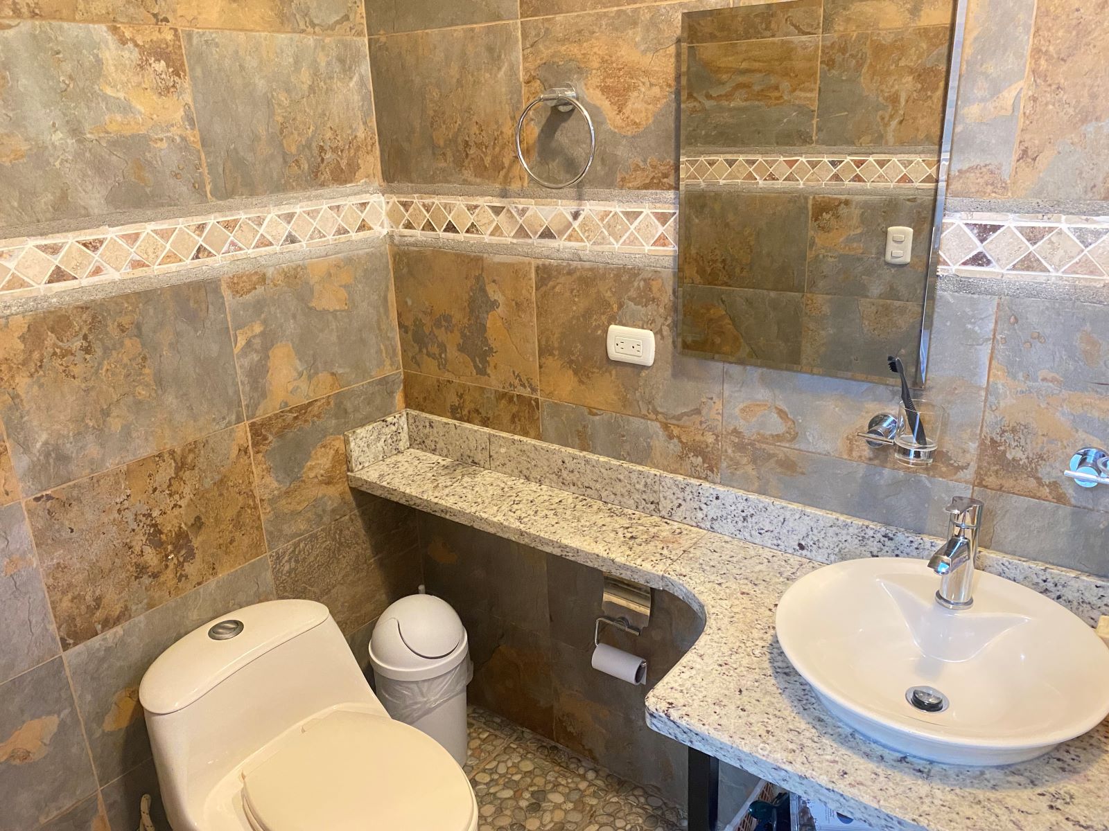 4 bed Single Family Homes For Rent in Salitral, San Jose - thumb 8