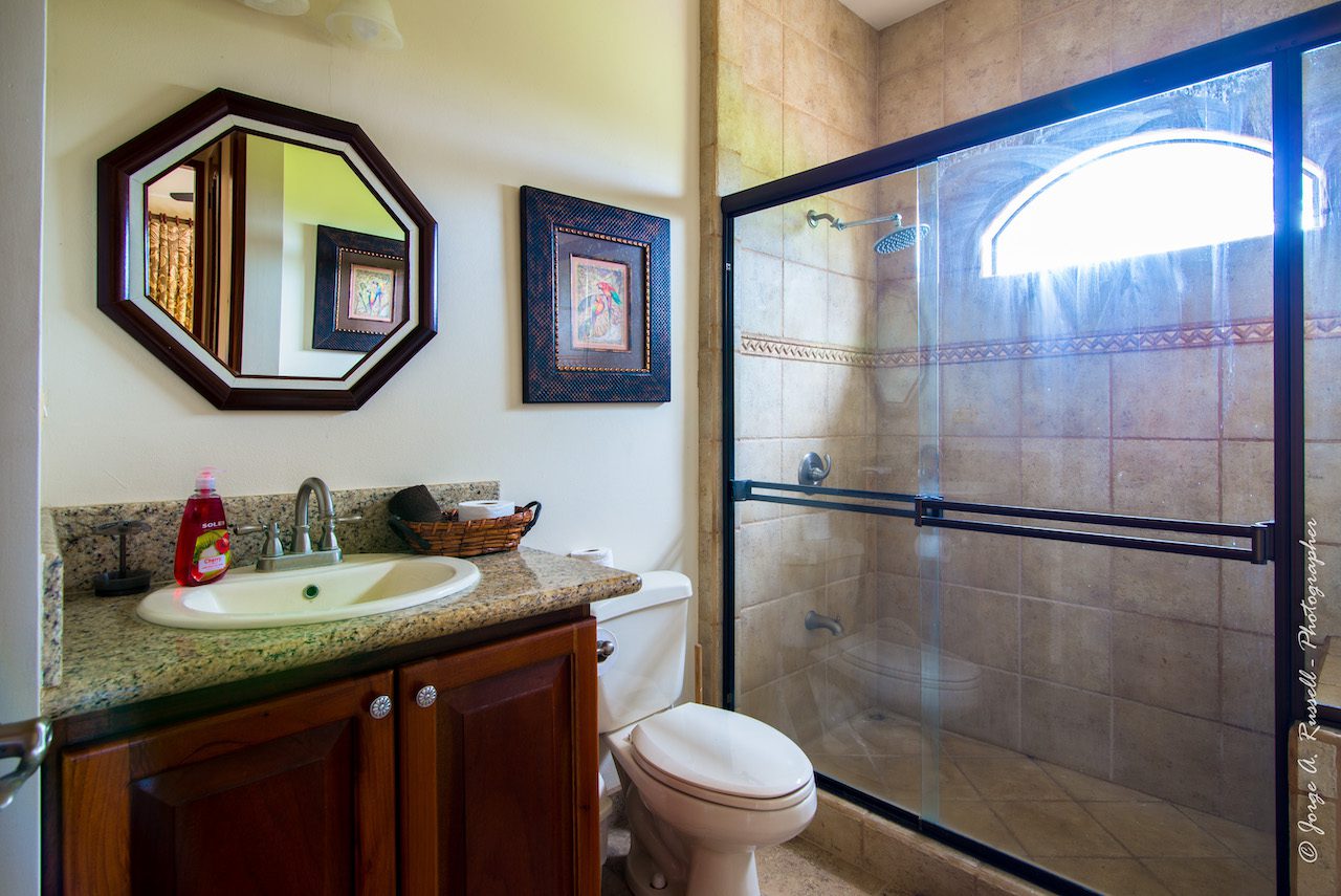 5 bed Single Family Homes For Sale in Jaco, Puntarenas - thumb 11