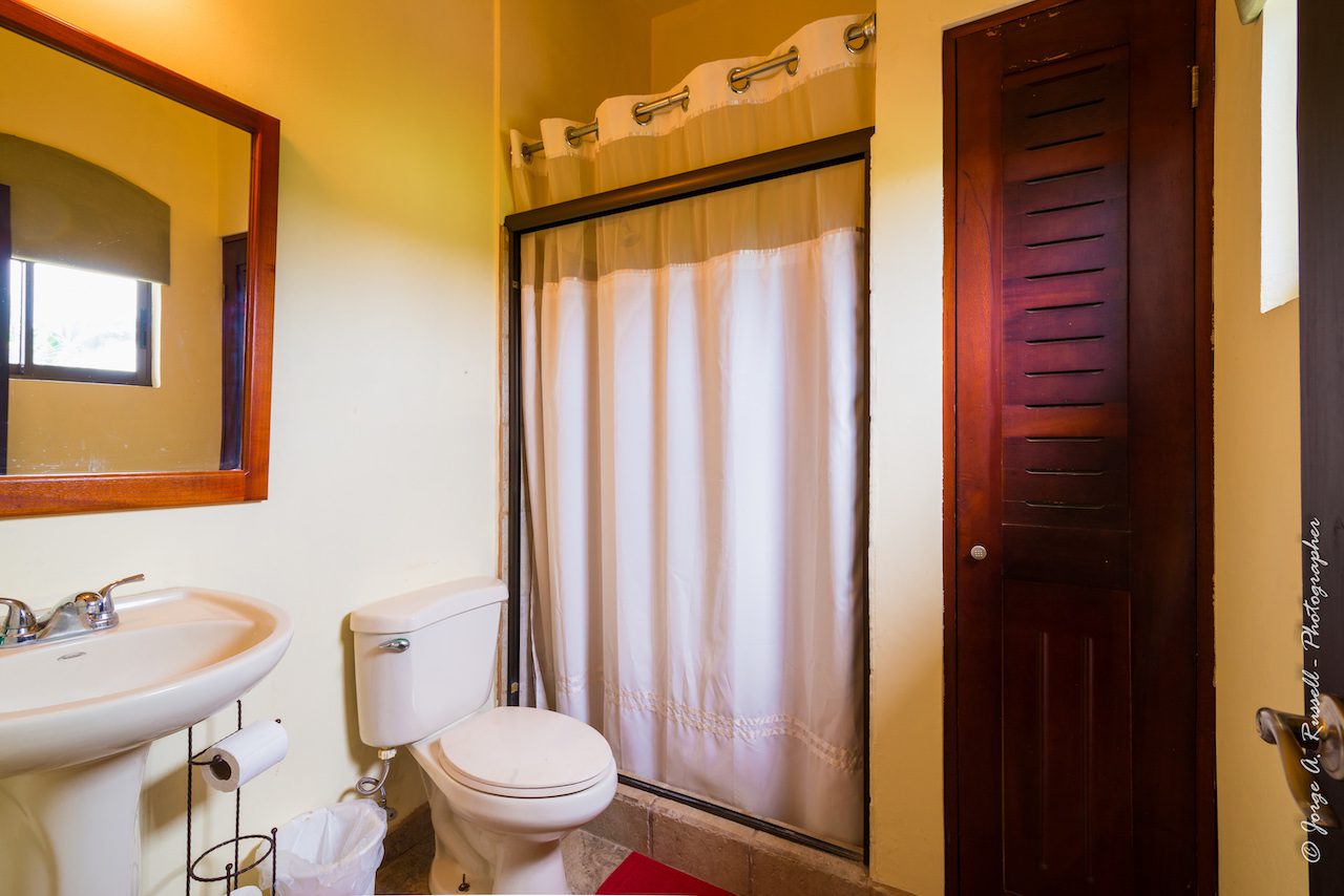 5 bed Single Family Homes For Sale in Jaco, Puntarenas - thumb 17