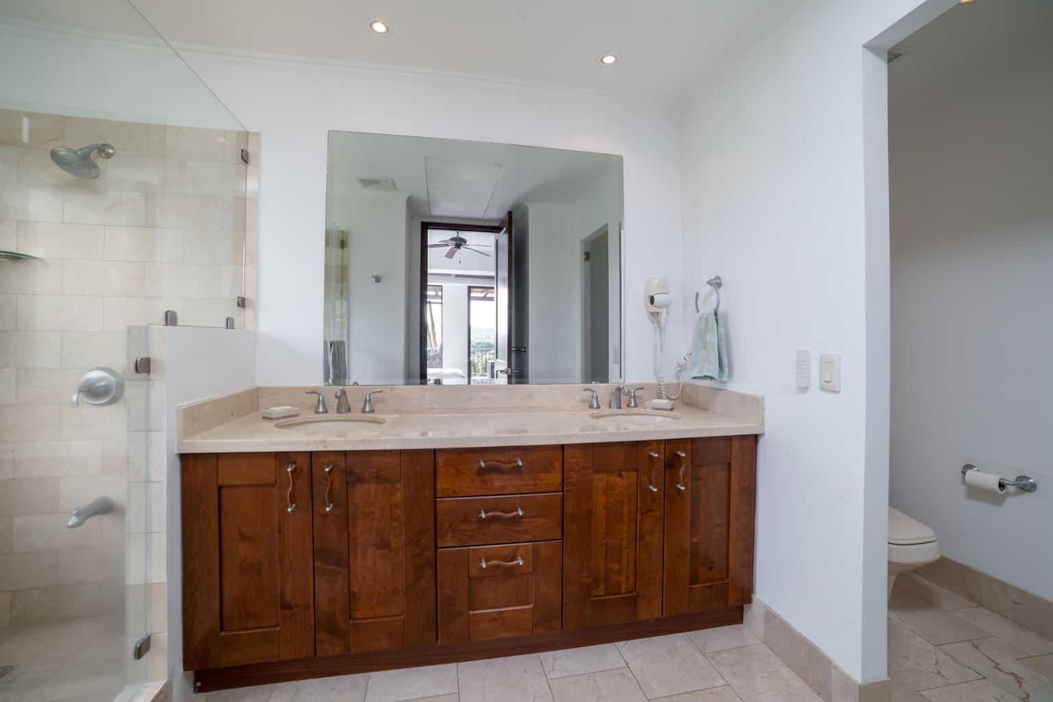 3 bed Condo For Sale in Playa Conchal, Guanacaste - thumb 20