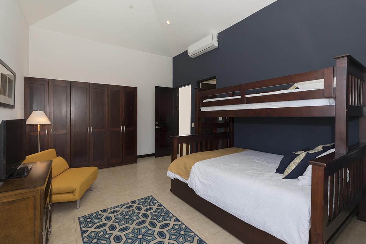 3 bed Condo For Sale in Playa Conchal, Guanacaste - thumb 9