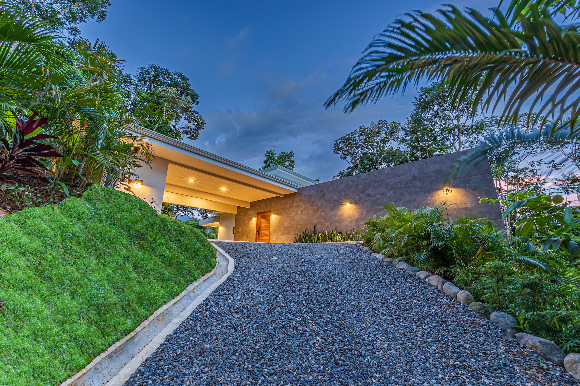 3 bed Single Family Homes For Sale in Uvita, Puntarenas - thumb 8