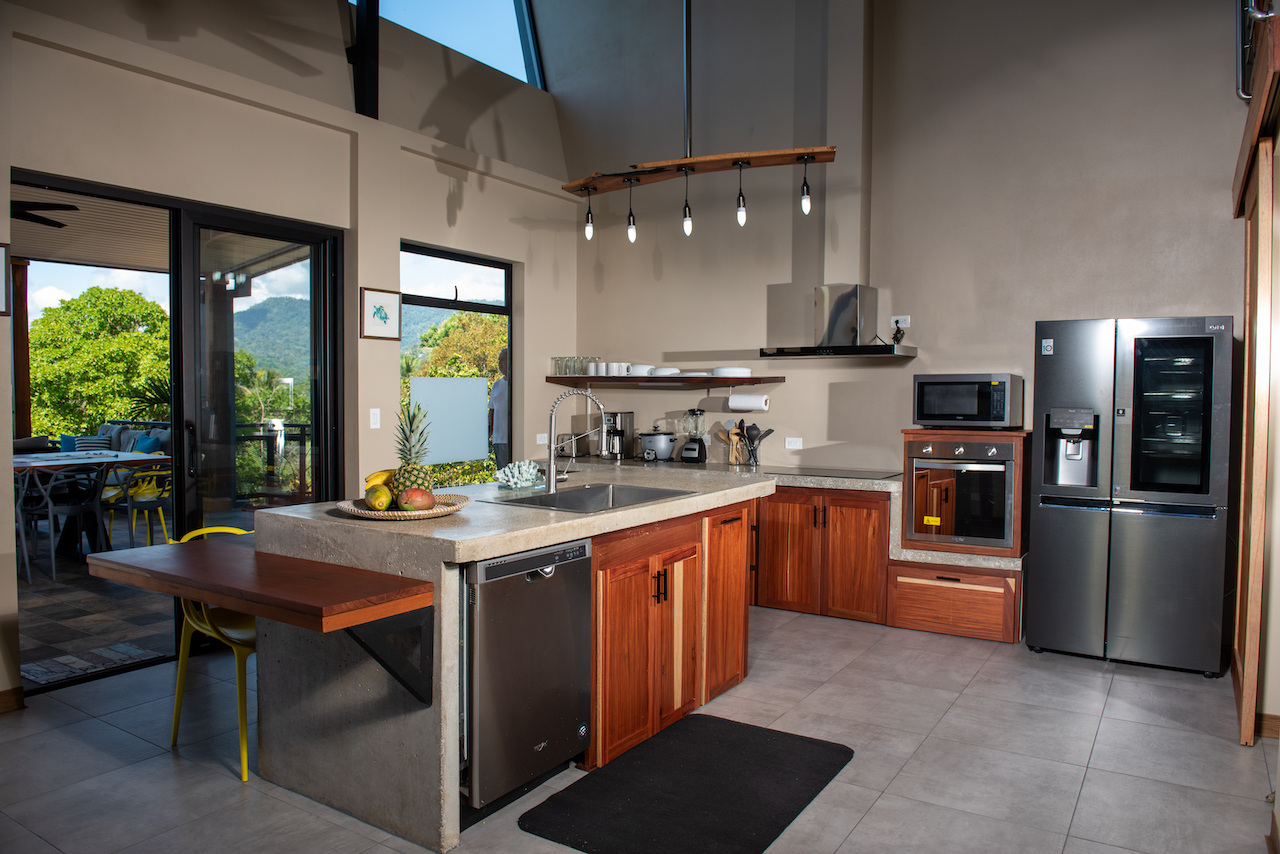 5 bed Single Family Homes For Sale in Uvita, Puntarenas - thumb 14