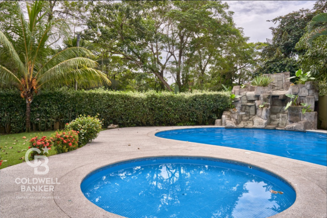 3 bed Condo For Sale in Jaco, Puntarenas - thumb 1