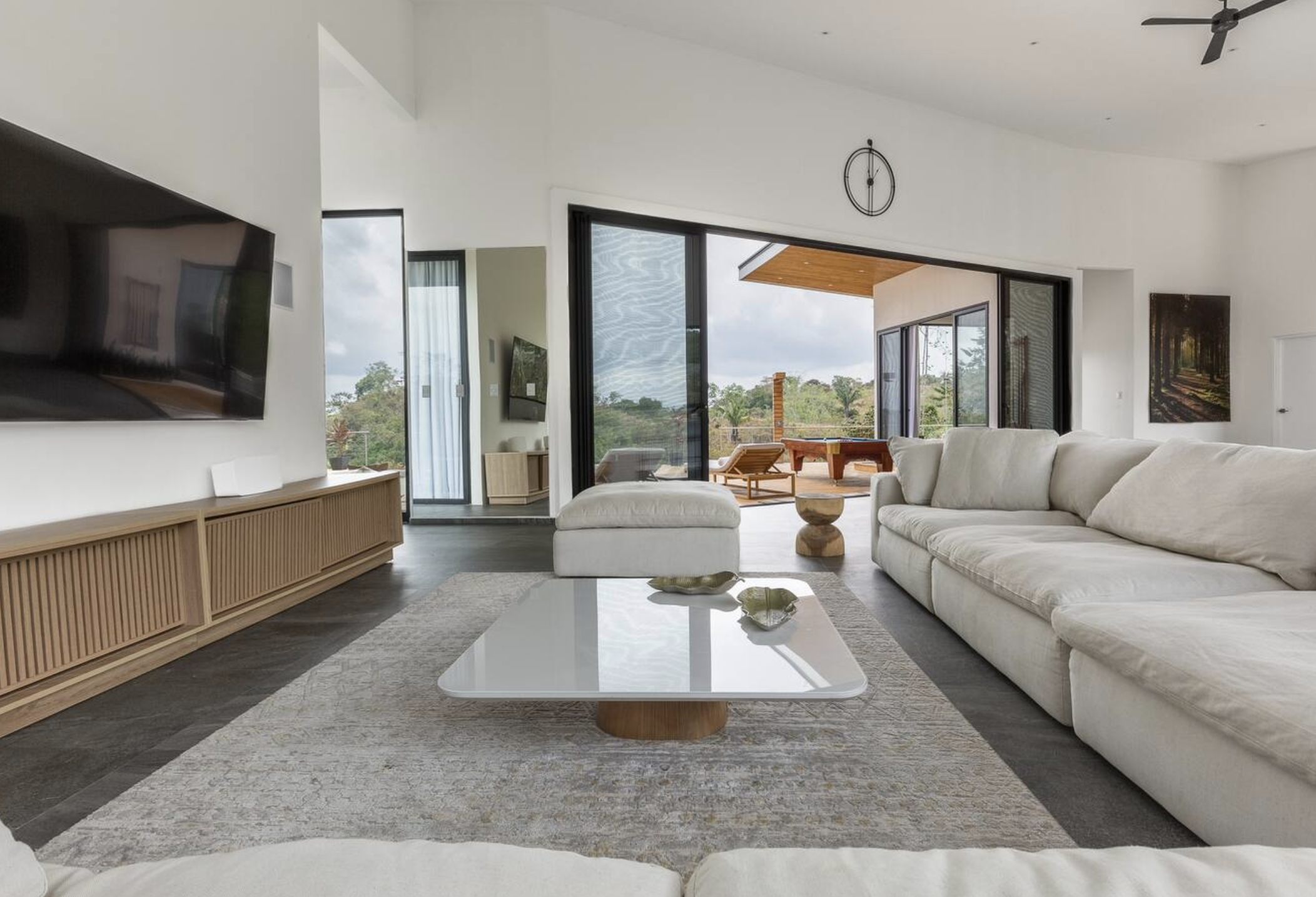 4 bed Single Family Homes For Sale in Santa Teresa, Puntarenas - thumb 28