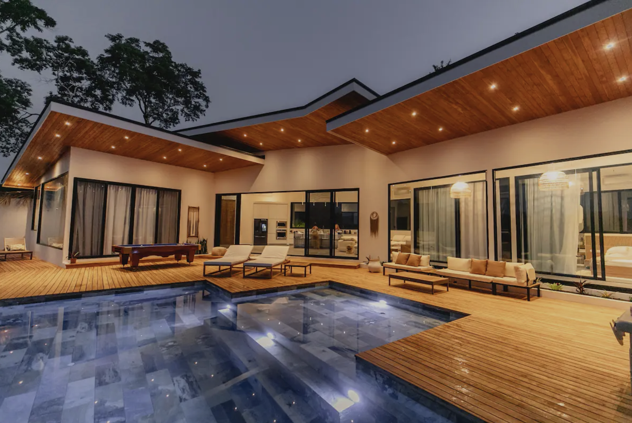 4 bed Single Family Homes For Sale in Santa Teresa, Puntarenas - thumb 1