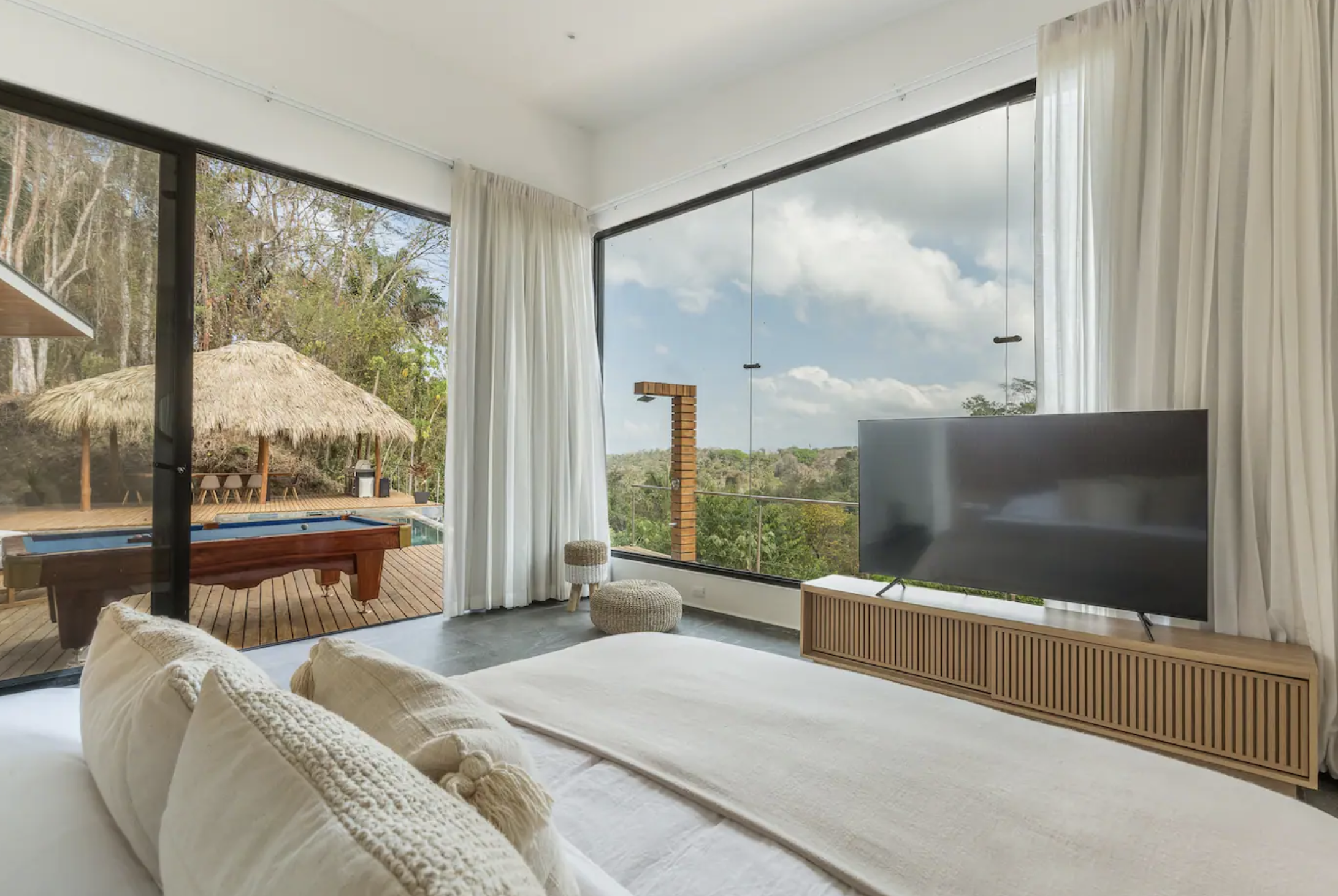 4 bed Single Family Homes For Sale in Santa Teresa, Puntarenas - thumb 5