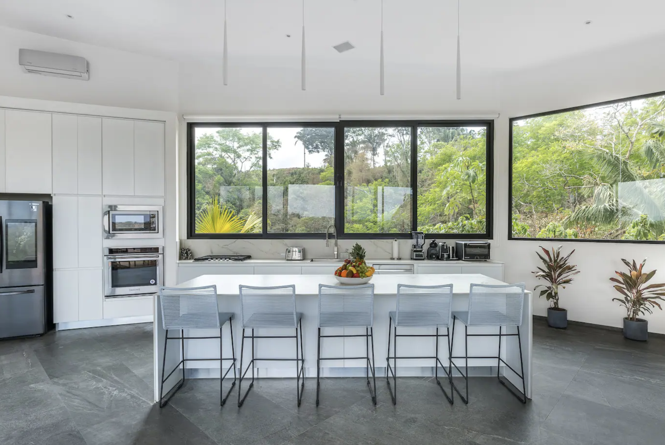 4 bed Single Family Homes For Sale in Santa Teresa, Puntarenas - thumb 14