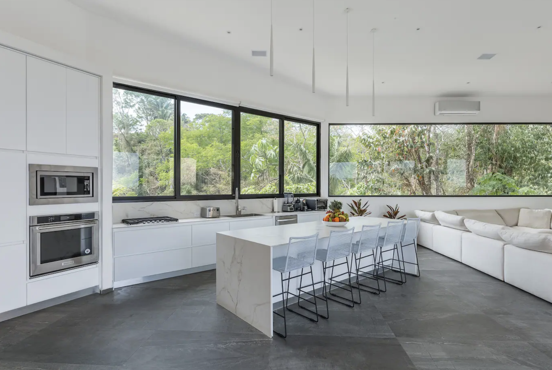 4 bed Single Family Homes For Sale in Santa Teresa, Puntarenas - thumb 7