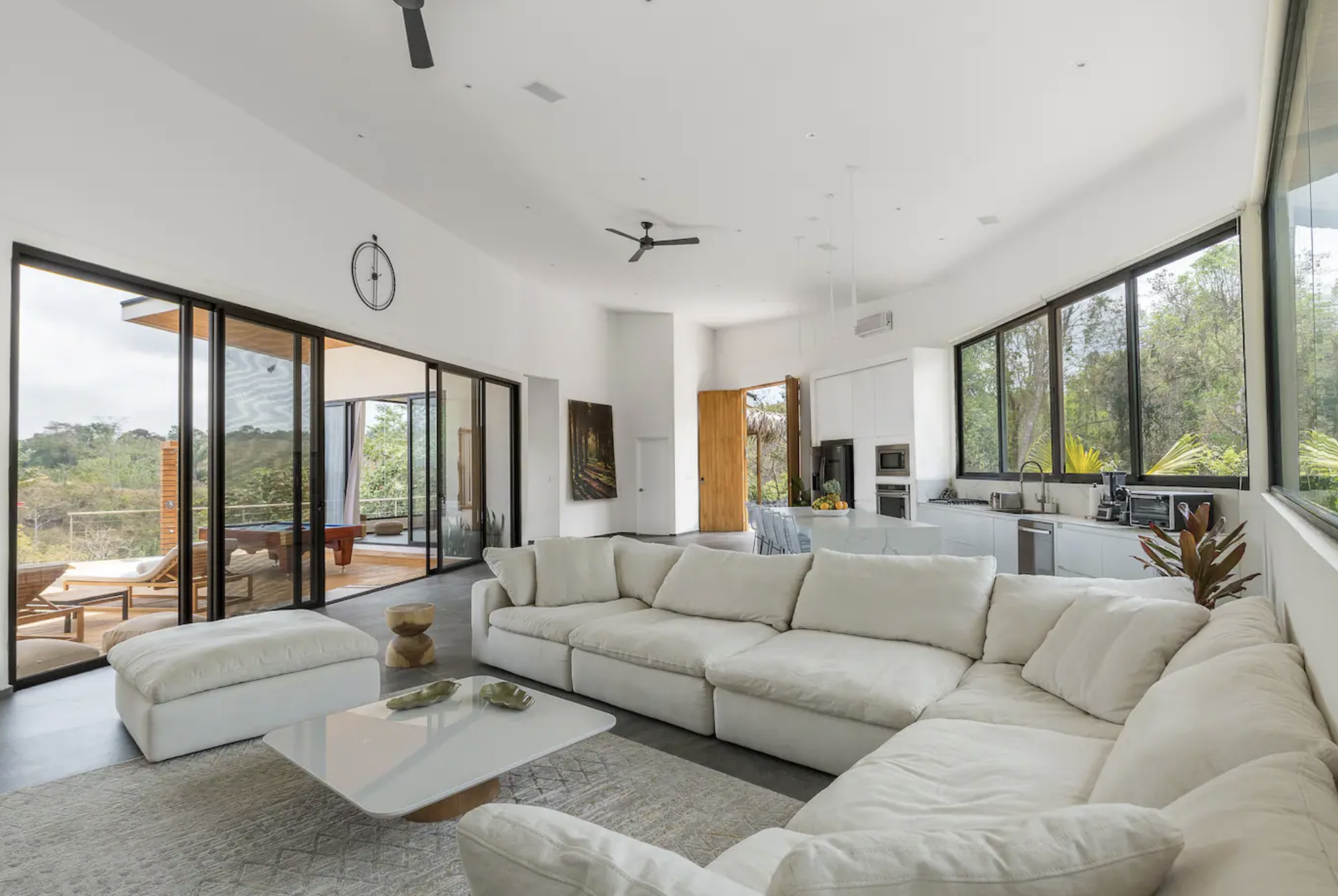 4 bed Single Family Homes For Sale in Santa Teresa, Puntarenas - thumb 8