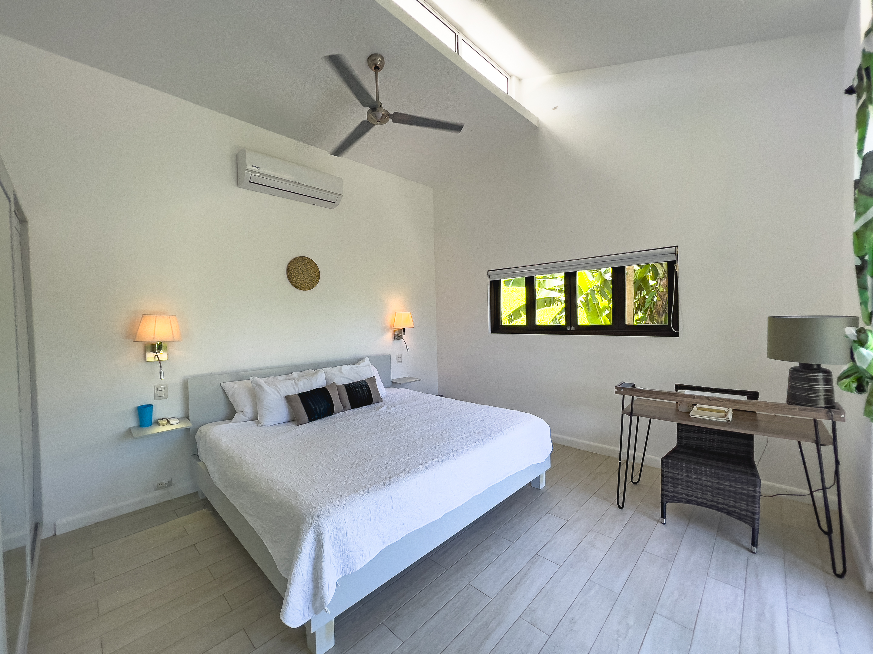 5 bed Single Family Homes For Sale in Santa Teresa, Puntarenas - thumb 20