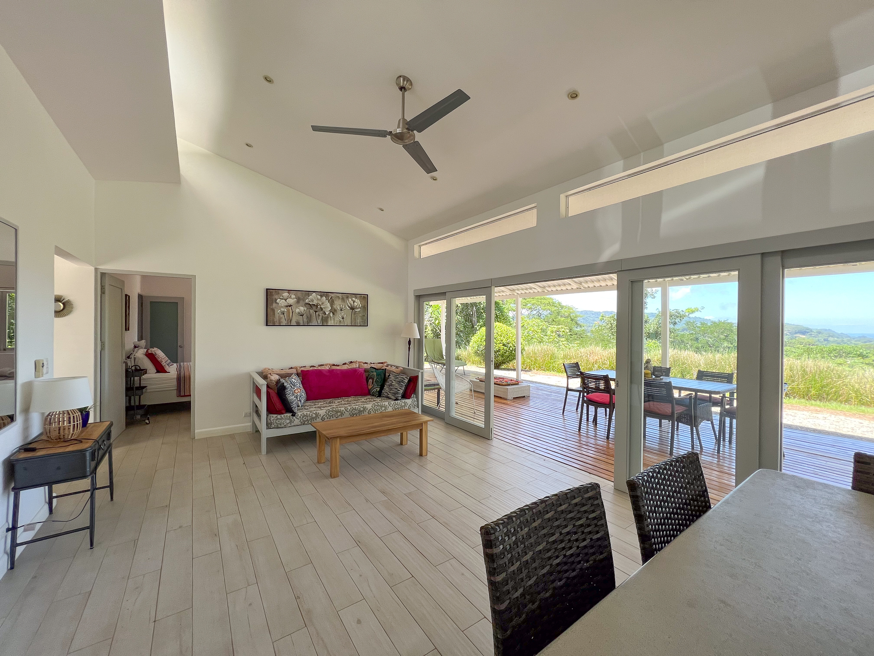 5 bed Single Family Homes For Sale in Santa Teresa, Puntarenas - thumb 12