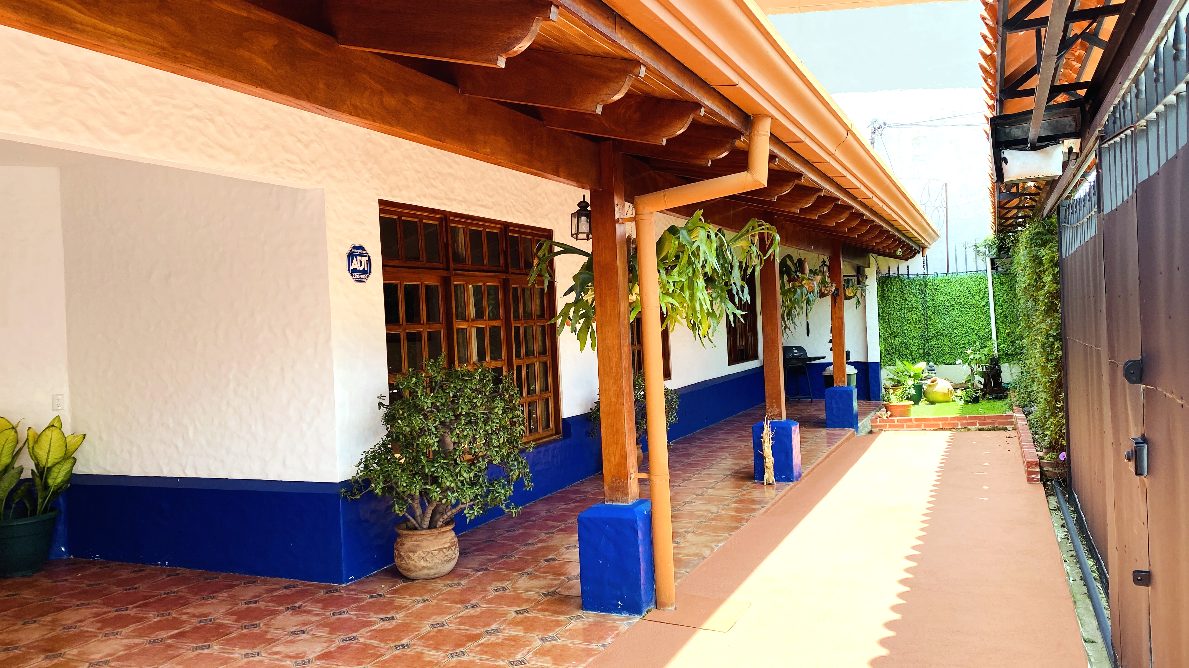 4 bed Single Family Homes For Sale in Santo Domingo, Heredia - thumb 12