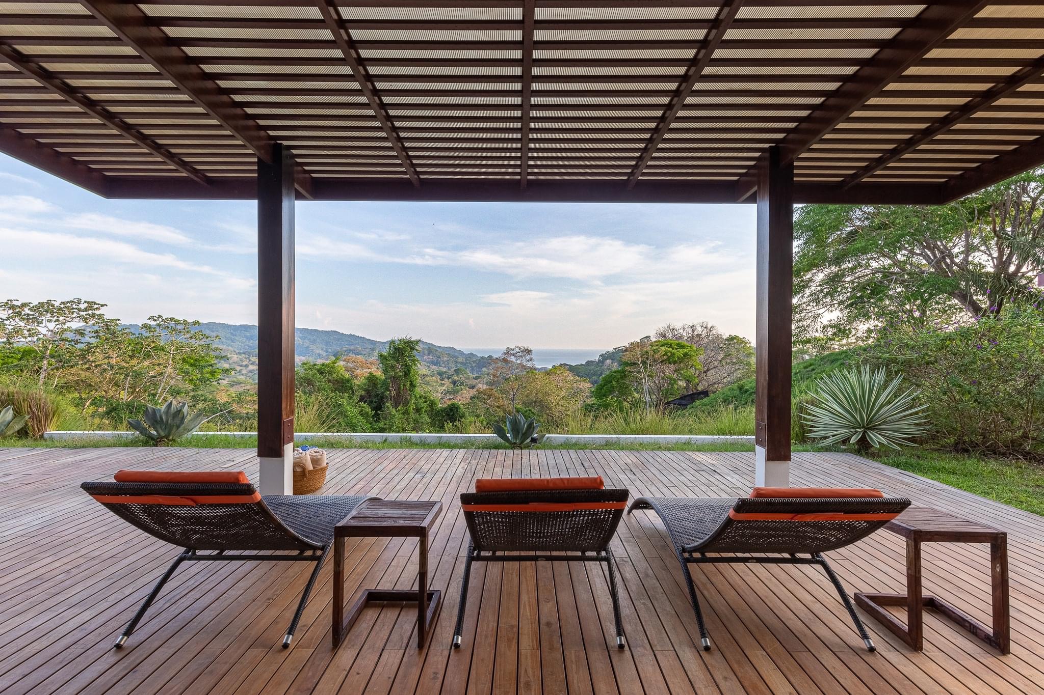 4 bed Single Family Homes For Sale in Santa Teresa, Puntarenas - thumb 16