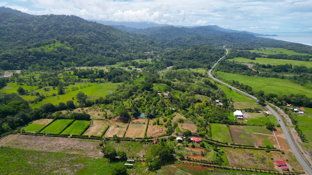 0 bed Land For Sale in Dominical, Puntarenas - thumb 1