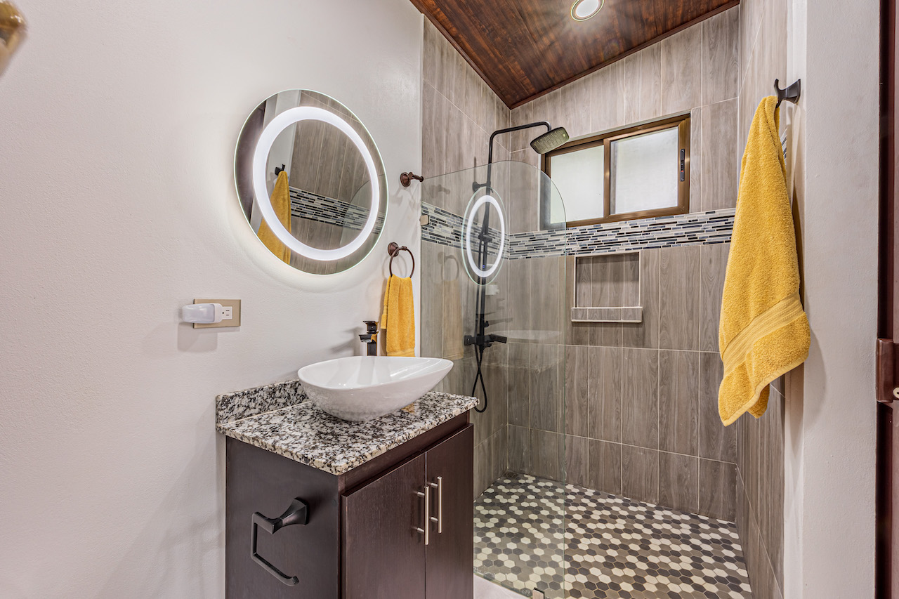 5 bed Hotel / Leisure For Sale in Uvita, Puntarenas - thumb 27