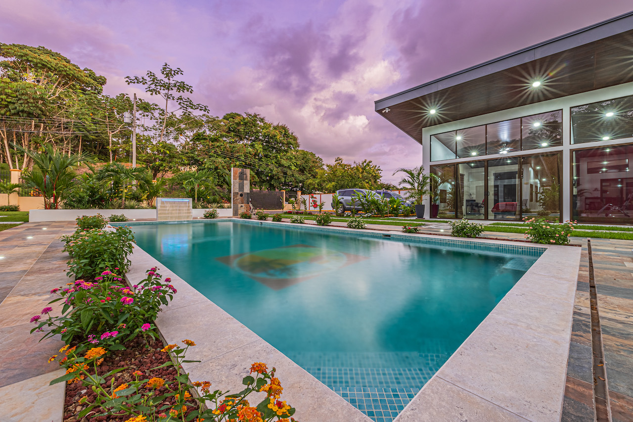 5 bed Hotel / Leisure For Sale in Uvita, Puntarenas - thumb 8