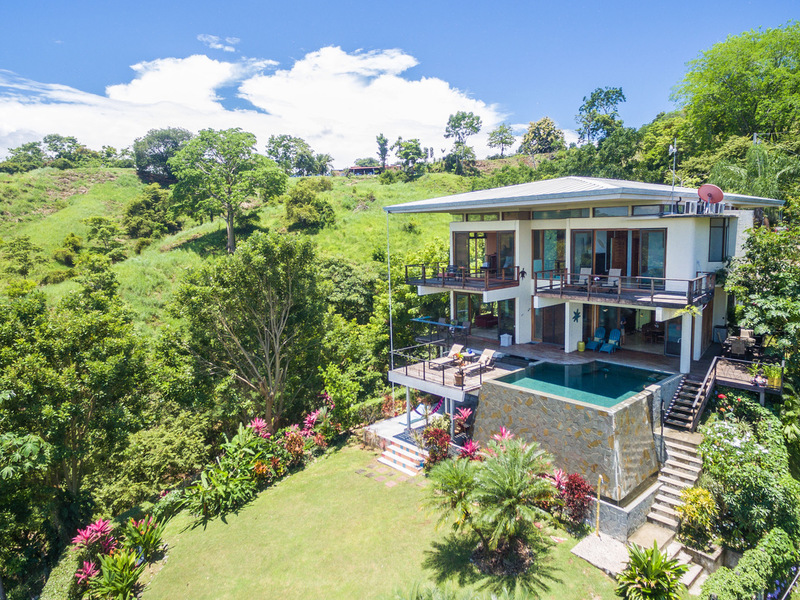 4 bed Single Family Homes For Sale in Manuel Antonio, Puntarenas - 1