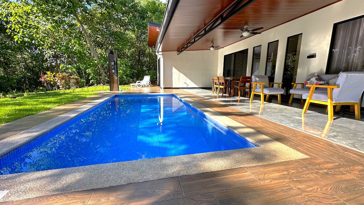 2 bed Single Family Homes For Sale in Ojochal, Puntarenas - thumb 7