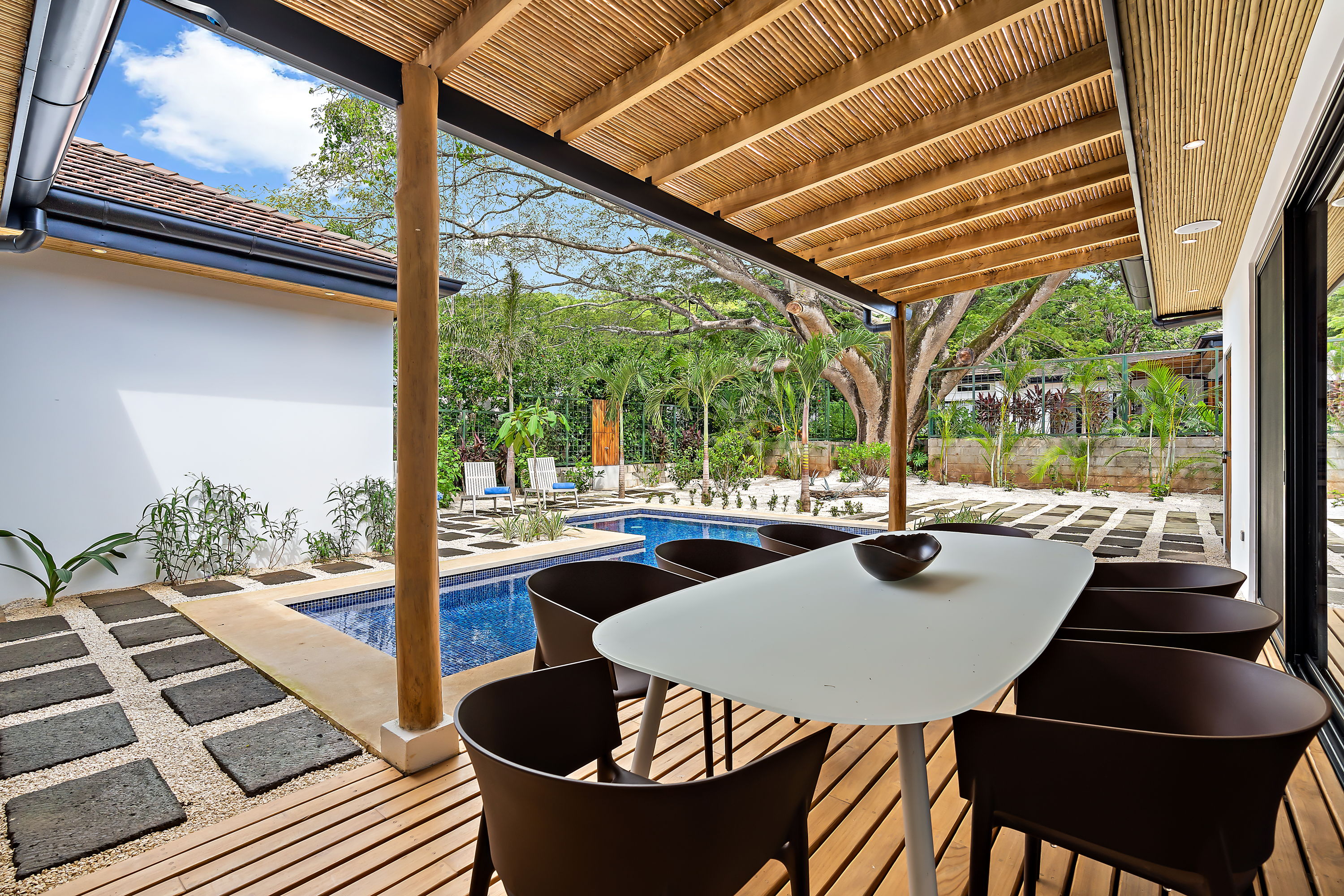 3 bed Single Family Homes For Sale in Tamarindo, Guanacaste - thumb 4