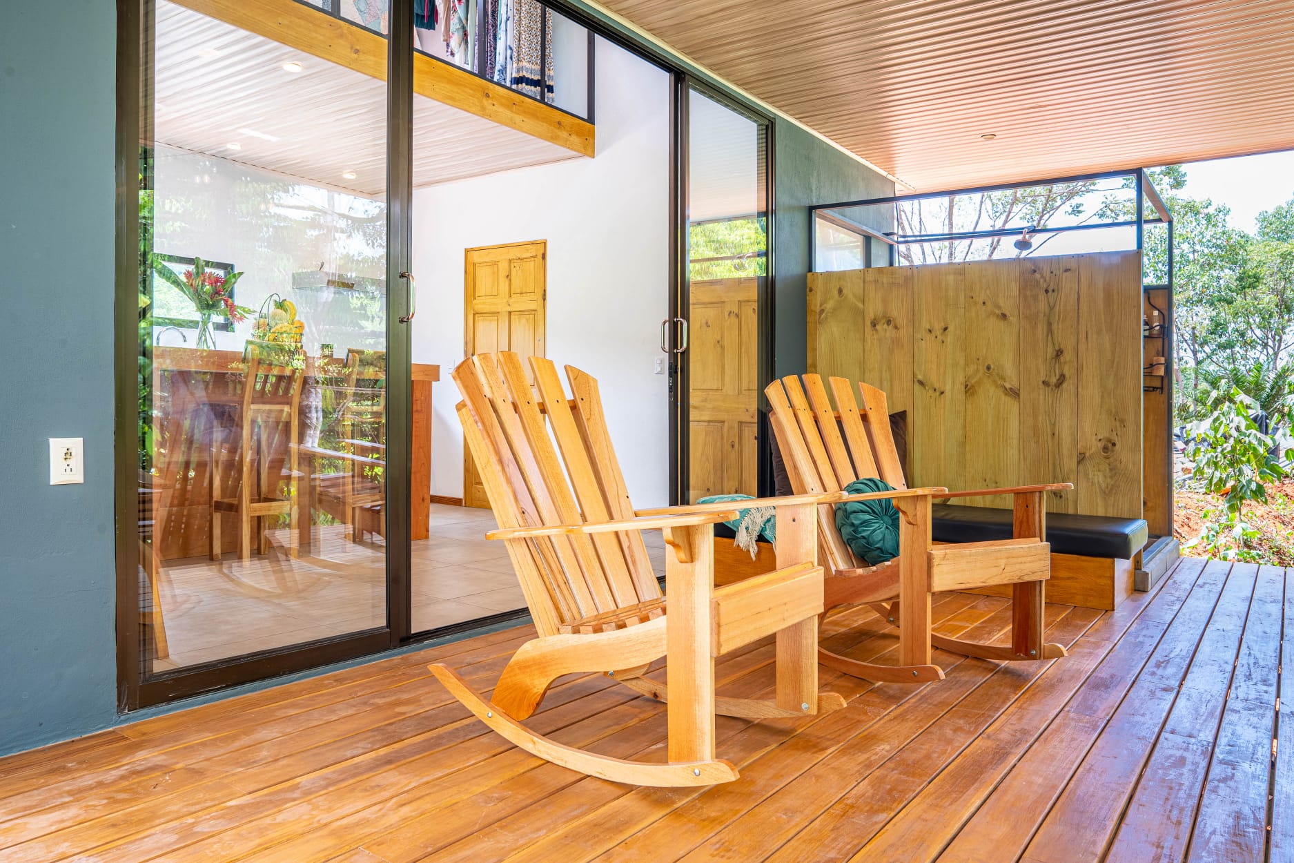 1 bed Single Family Homes For Sale in Ojochal, Puntarenas - thumb 3