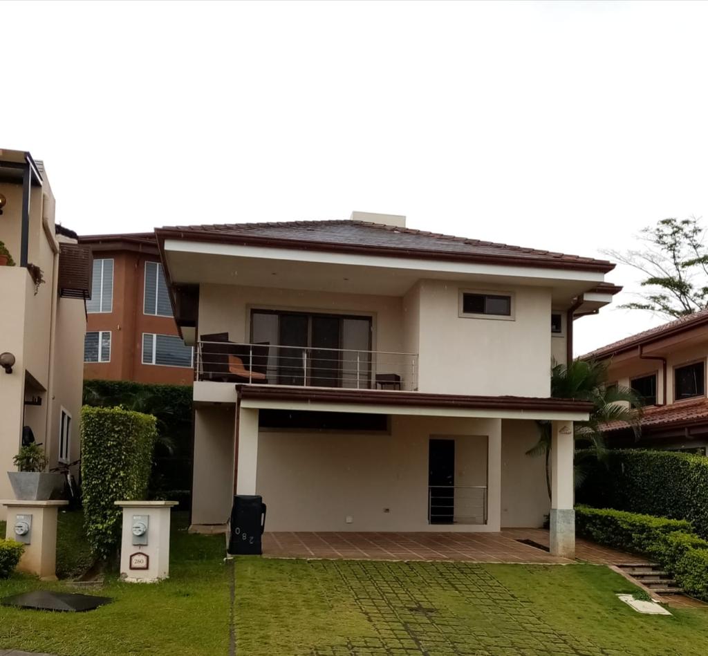 3 bed Condo For Sale in Barreal, Heredia - thumb 1
