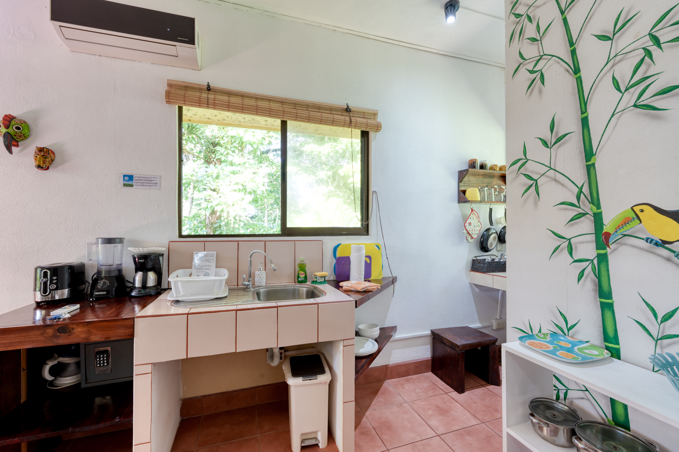 15 bed Hotel / Leisure For Sale in Dominical, Puntarenas - thumb 24