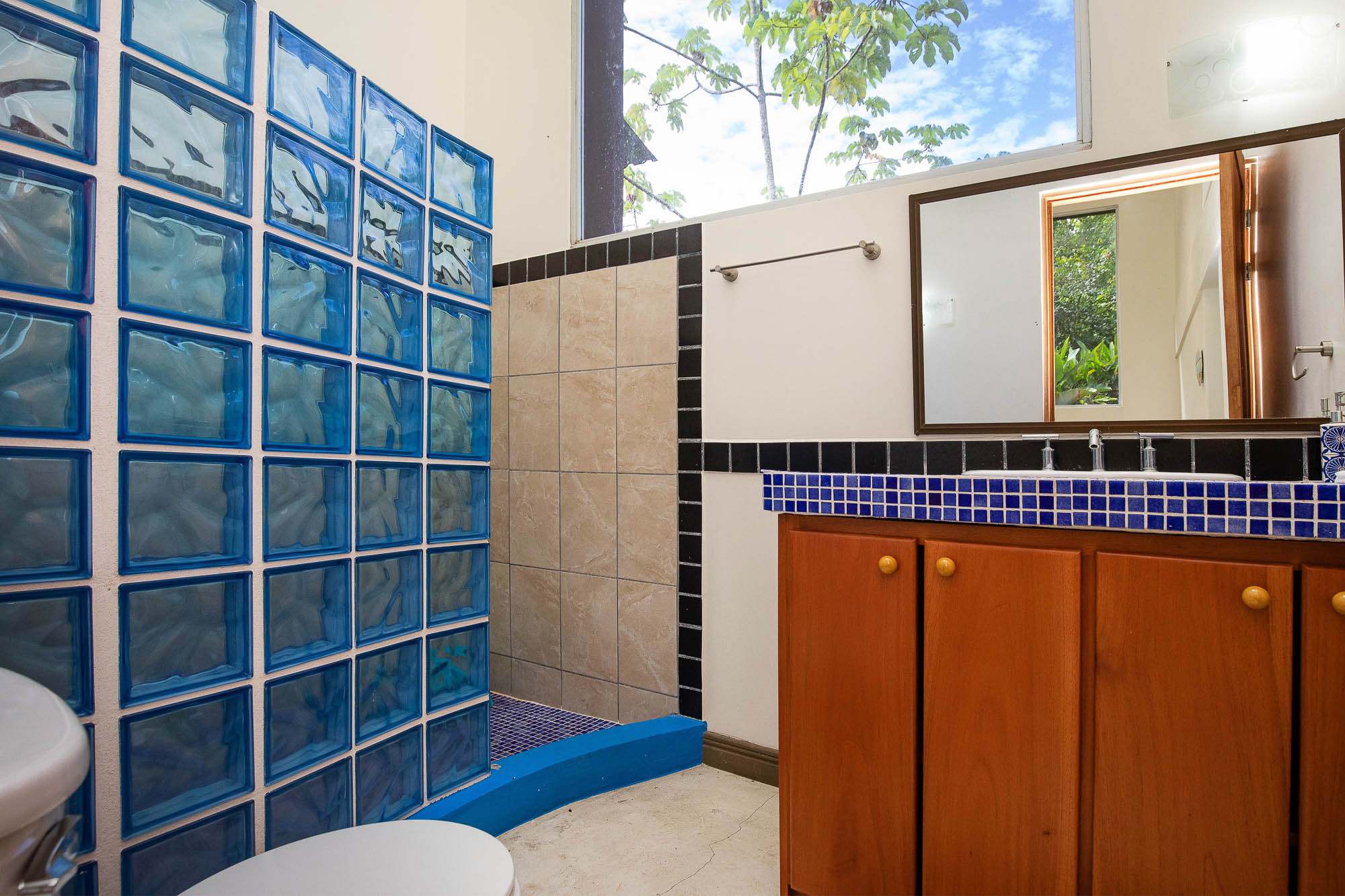 3 bed Single Family Homes For Sale in Quepos, Puntarenas - thumb 27