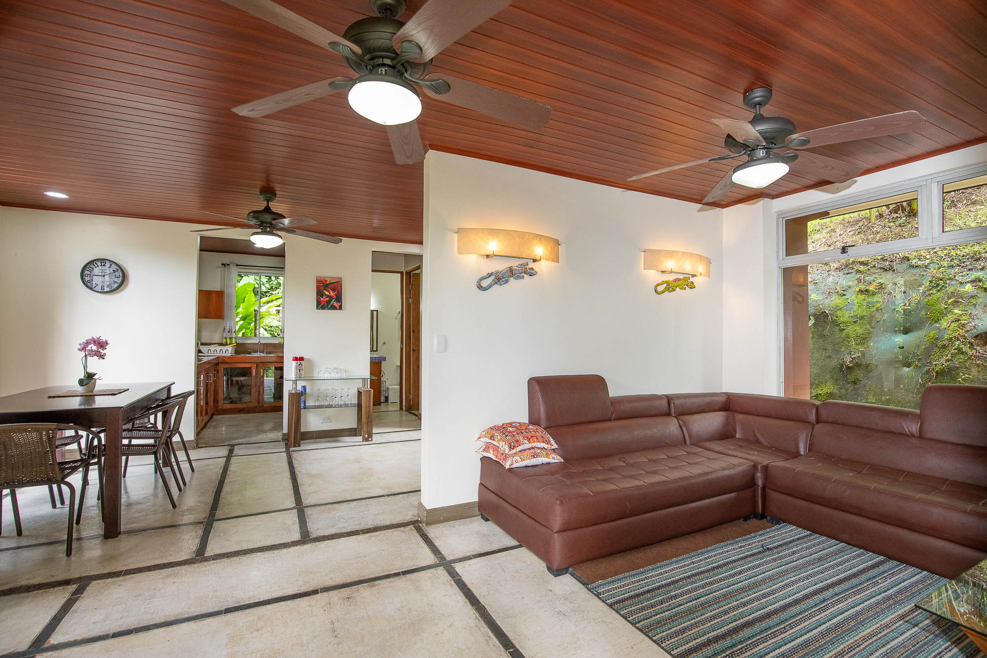 3 bed Single Family Homes For Sale in Quepos, Puntarenas - thumb 9