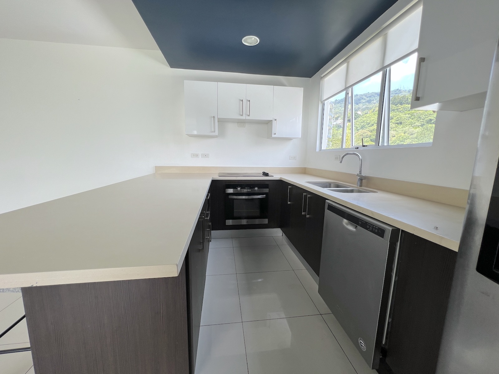 3 bed Apartment For Sale in Escazu, San Jose - thumb 9