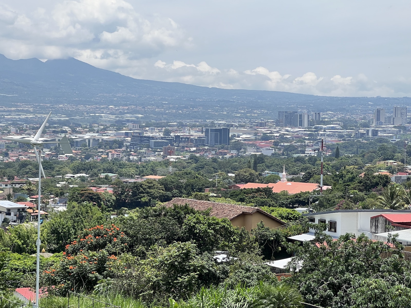 3 bed Apartment For Sale in Escazu, San Jose - thumb 4