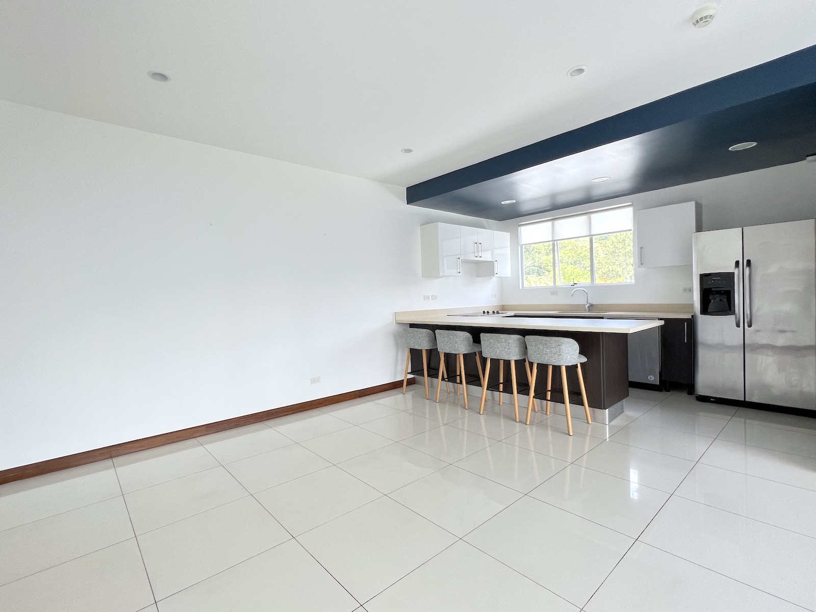 3 bed Apartment For Sale in Escazu, San Jose - thumb 5