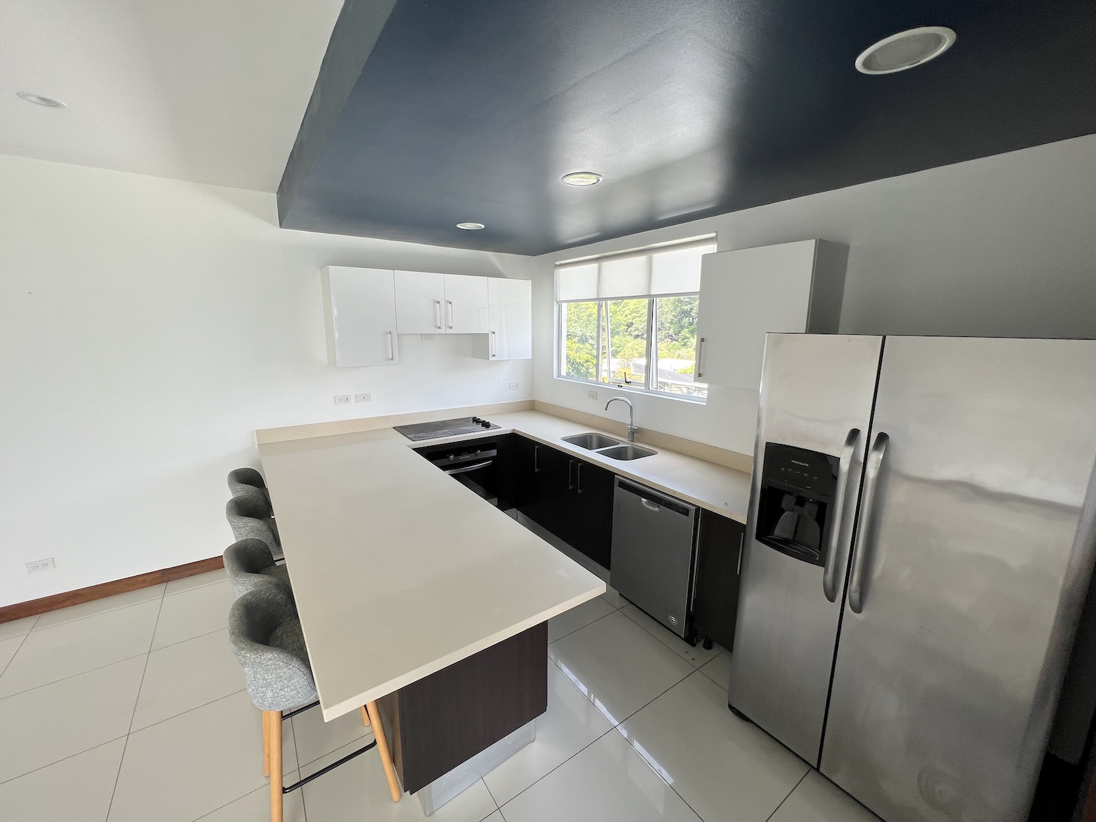 3 bed Apartment For Sale in Escazu, San Jose - thumb 8