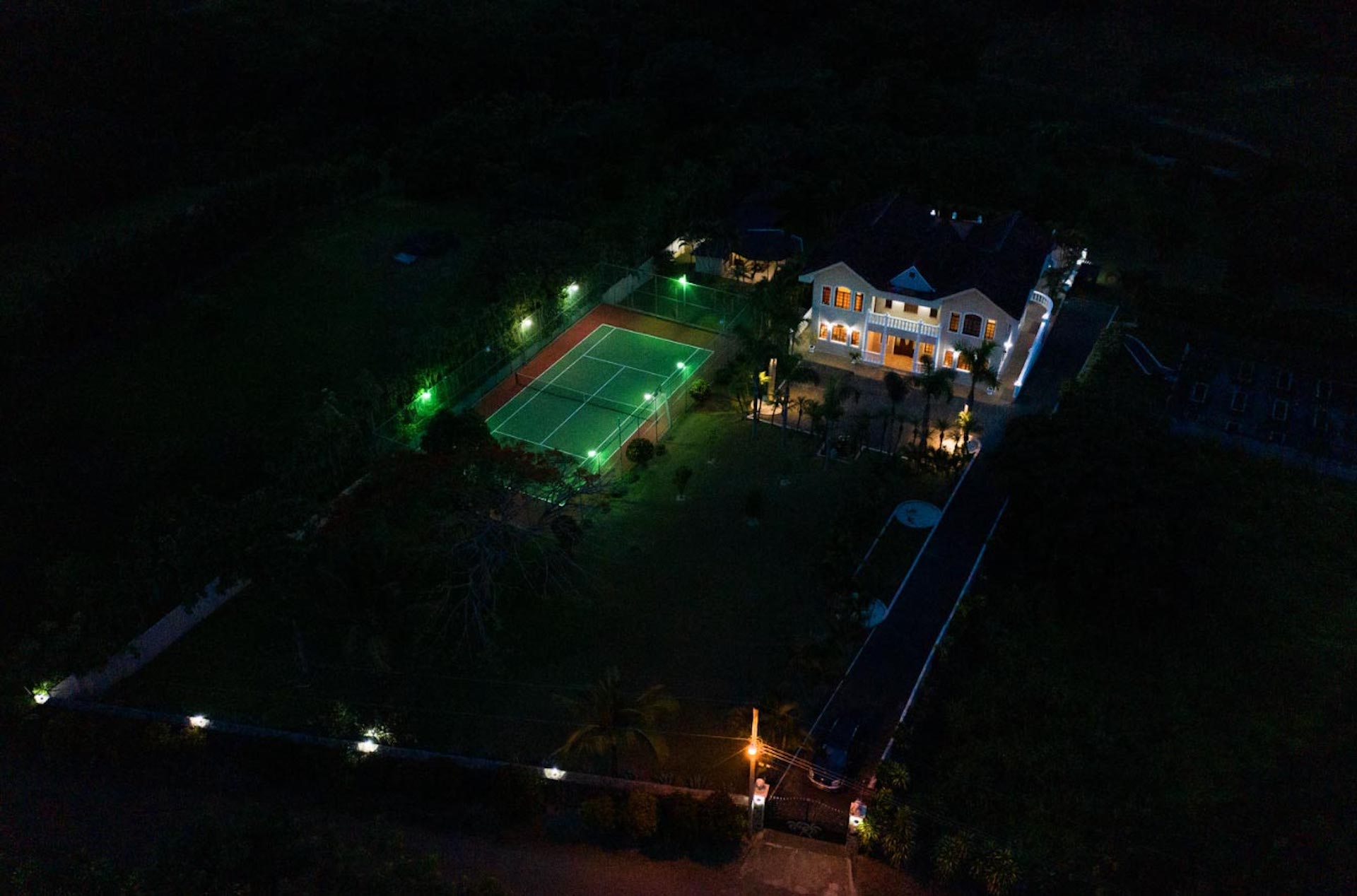 4 bed Single Family Homes For Sale in Atenas, Alajuela - thumb 29