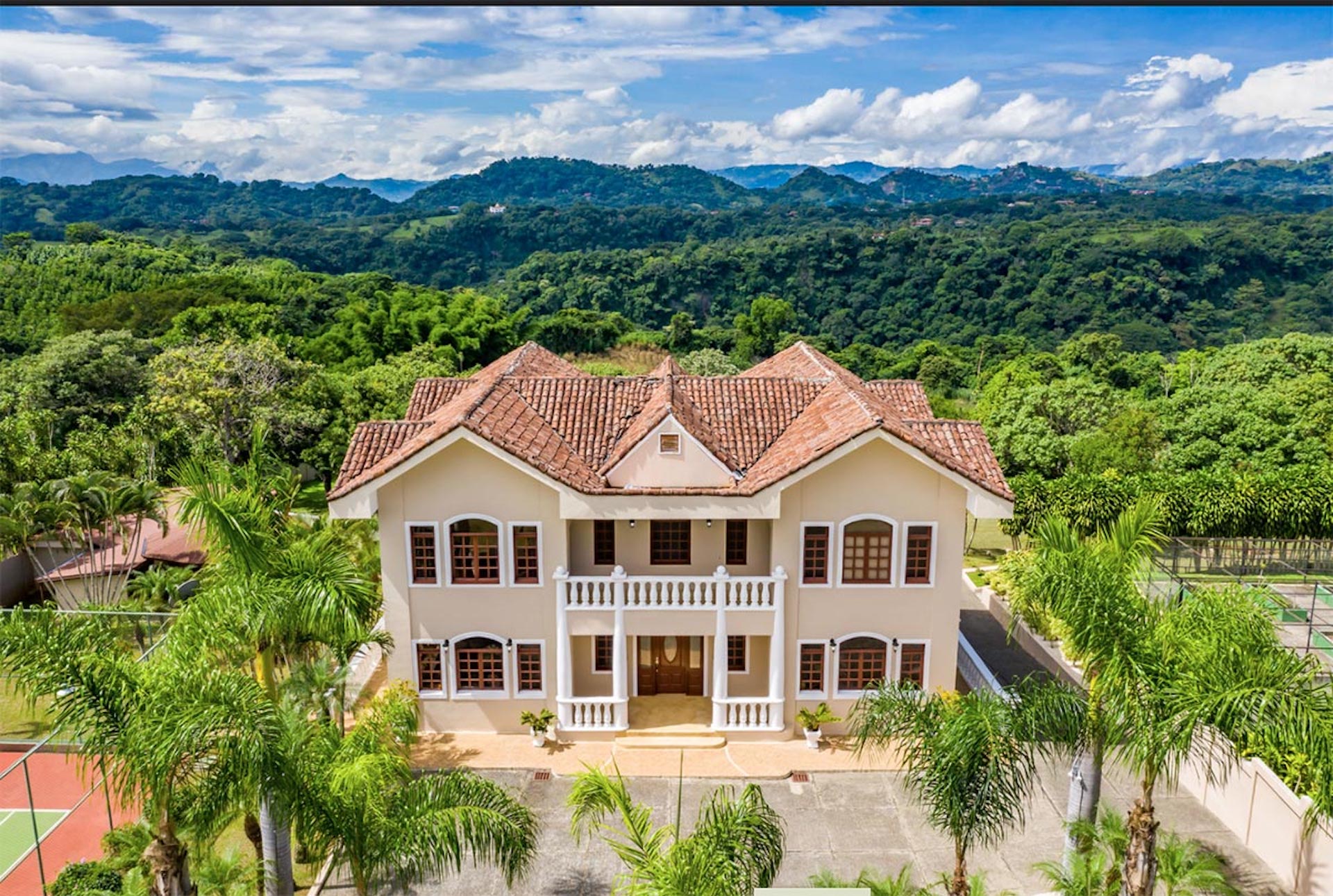 4 bed Single Family Homes For Sale in Atenas, Alajuela - thumb 2