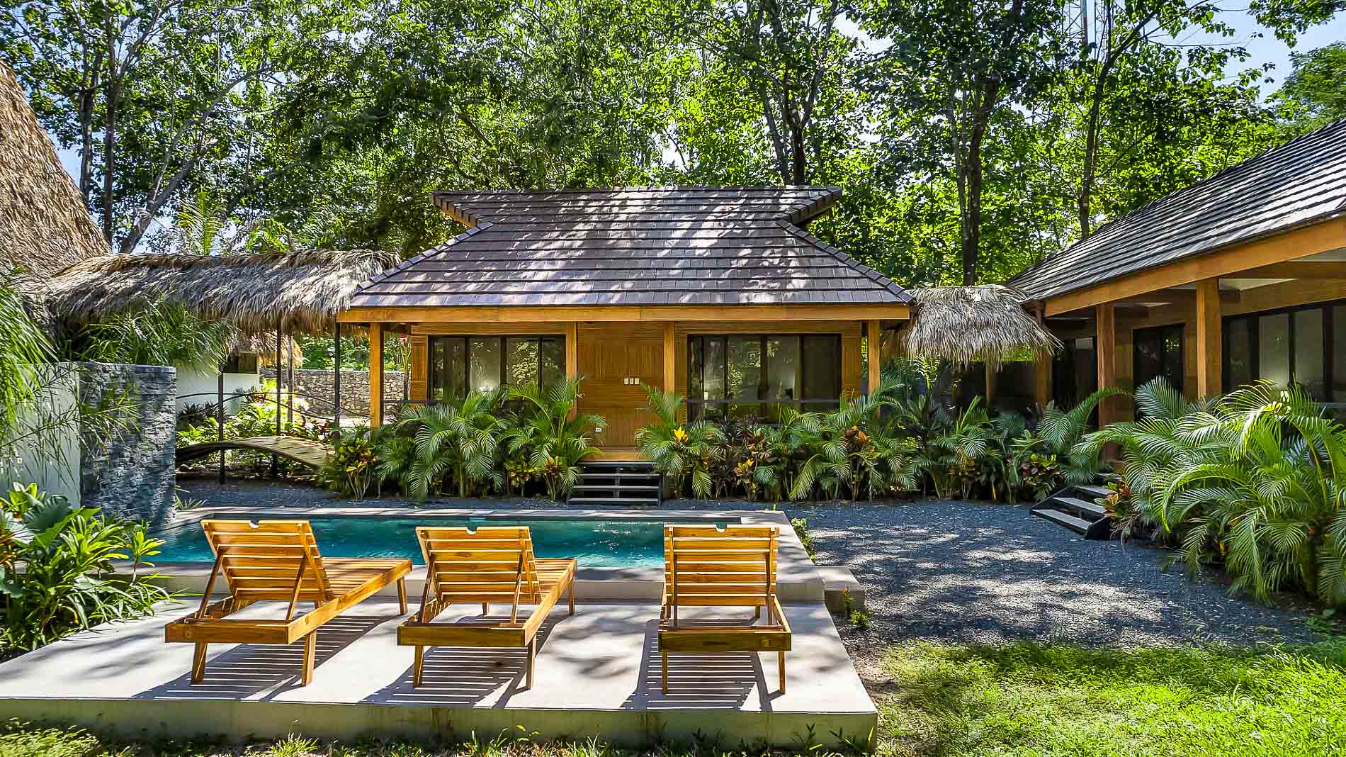 4 bed Single Family Homes For Sale in Tamarindo, Guanacaste - thumb 2