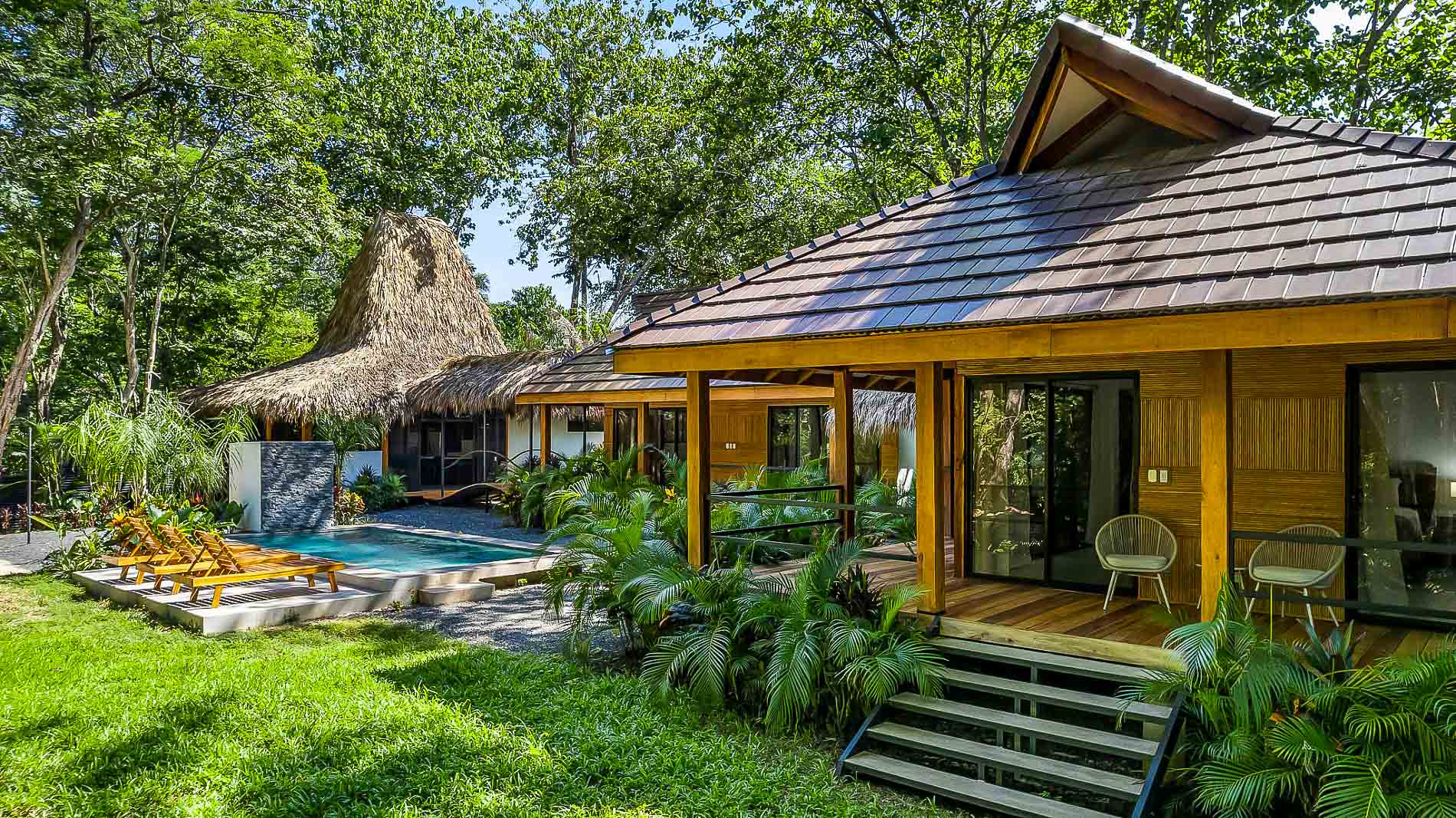 4 bed Single Family Homes For Sale in Tamarindo, Guanacaste - thumb 3