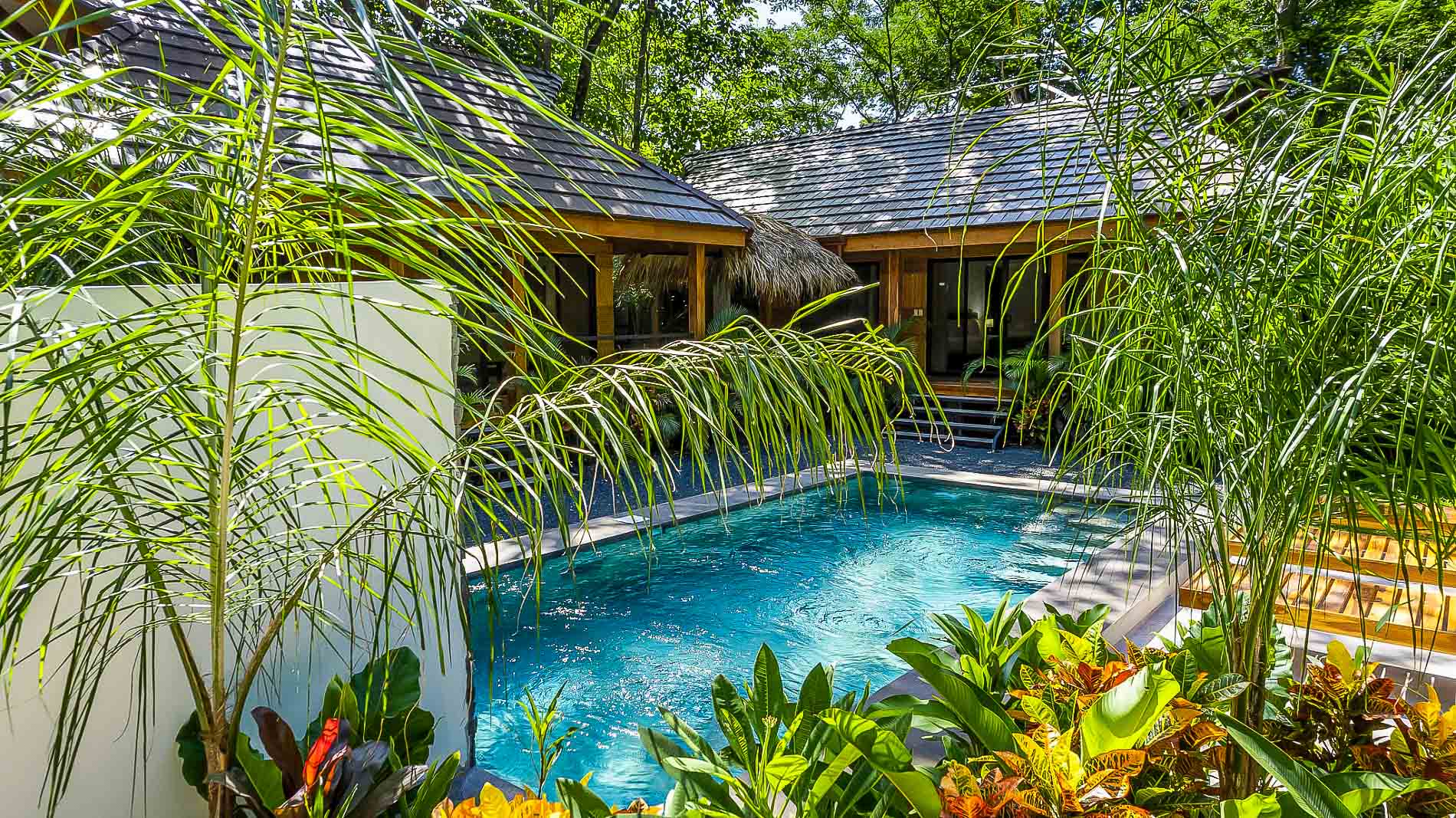 4 bed Single Family Homes For Sale in Tamarindo, Guanacaste - thumb 5