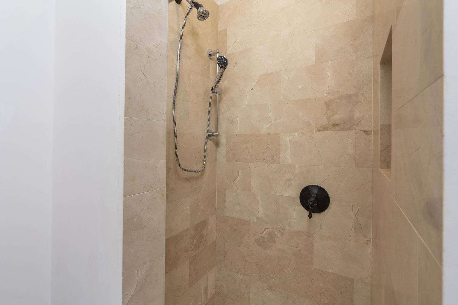 1 bed Condo For Sale in Playa Danta, Guanacaste - thumb 10