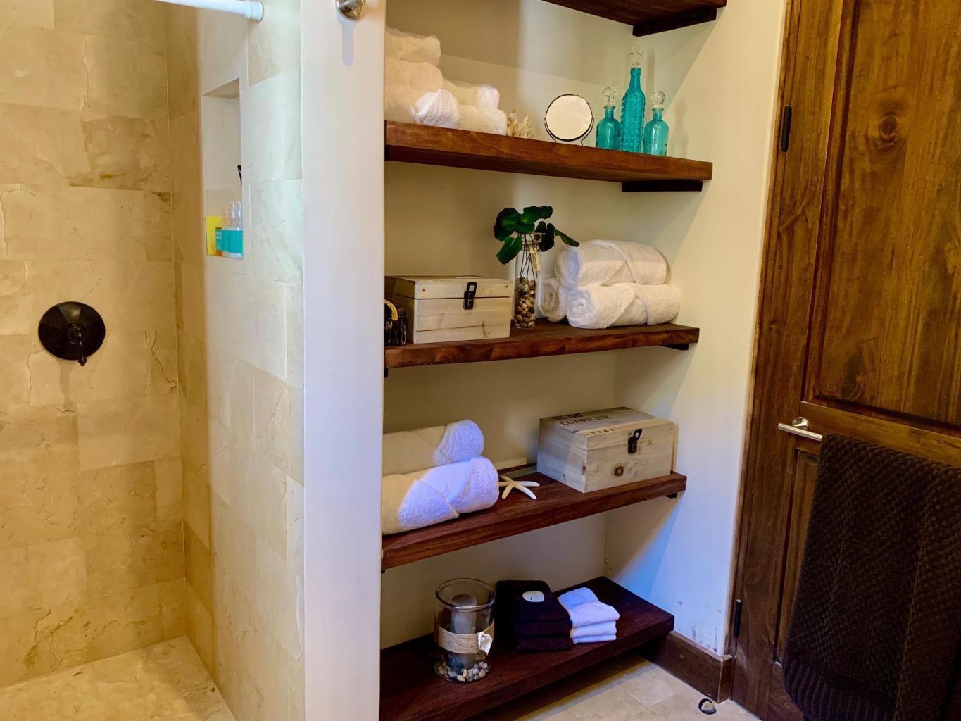 1 bed Condo For Sale in Playa Danta, Guanacaste - thumb 12