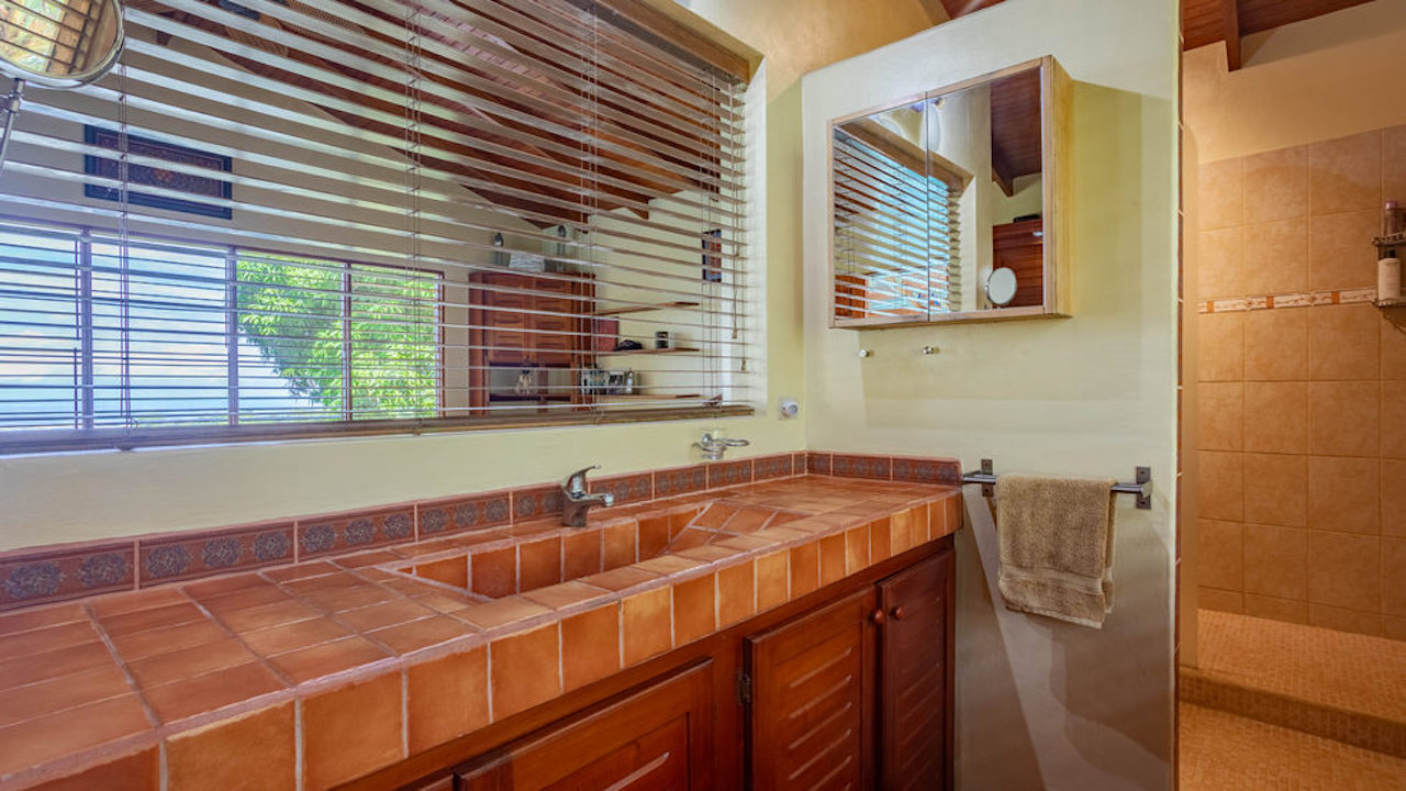 2 bed Single Family Homes For Sale in Ojochal, Puntarenas - thumb 27