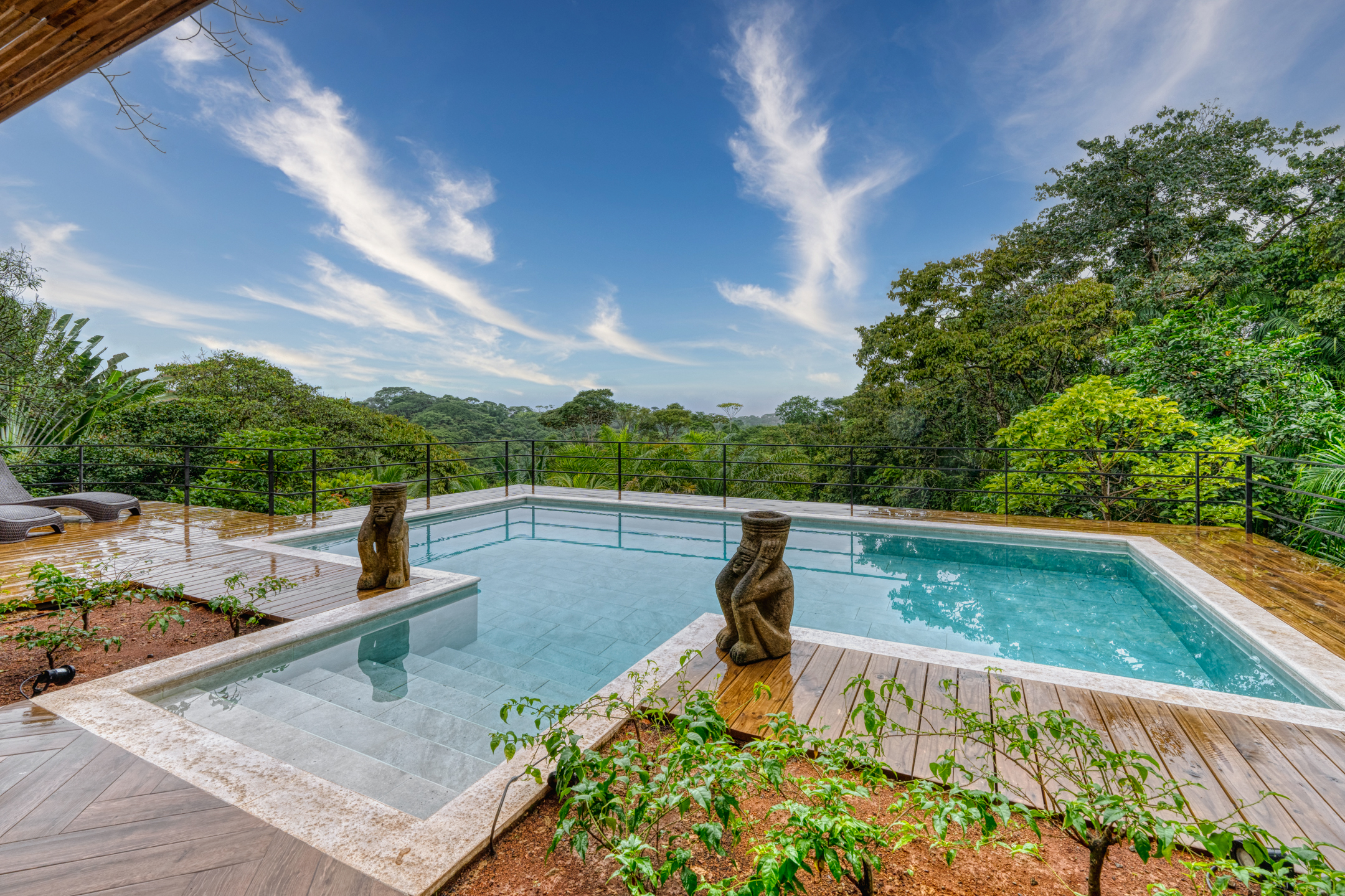 4 bed Single Family Homes For Sale in Ojochal, Puntarenas - thumb 2